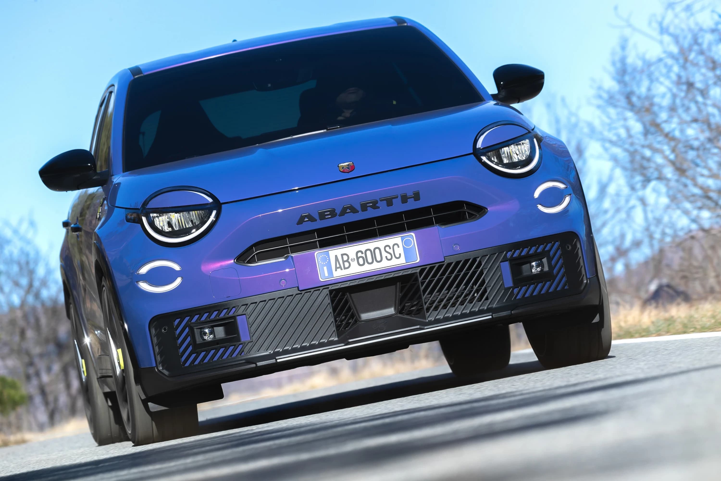 Abarth 600e Scorpionissima photo