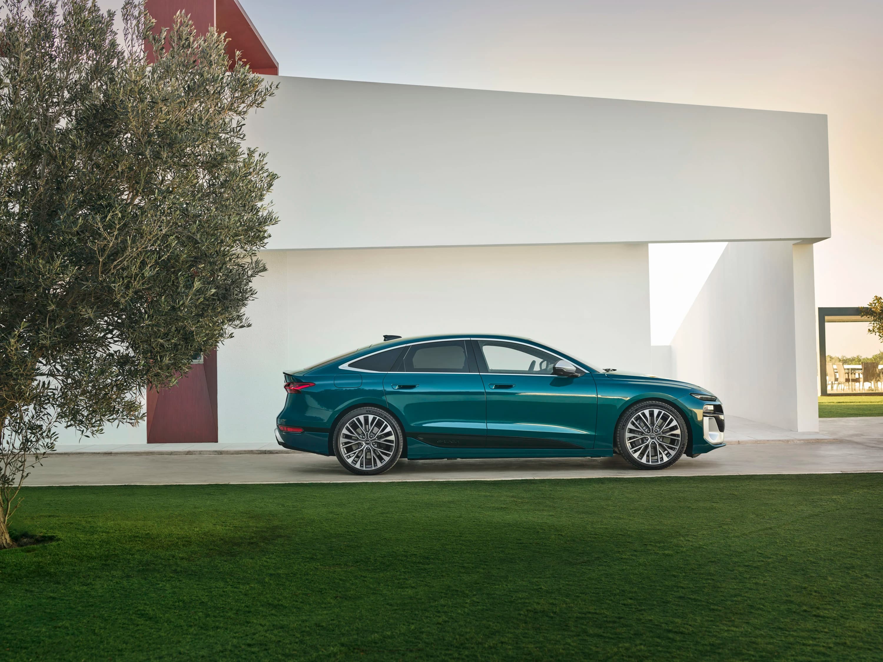 Audi S6 Sportback e-tron photo