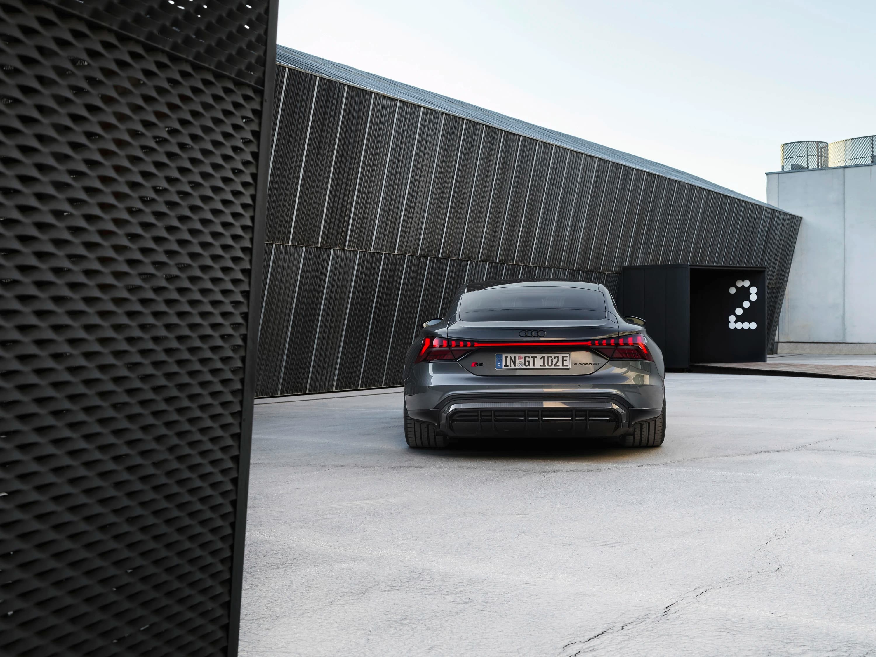 Audi RS e-tron GT (GEN1) photo