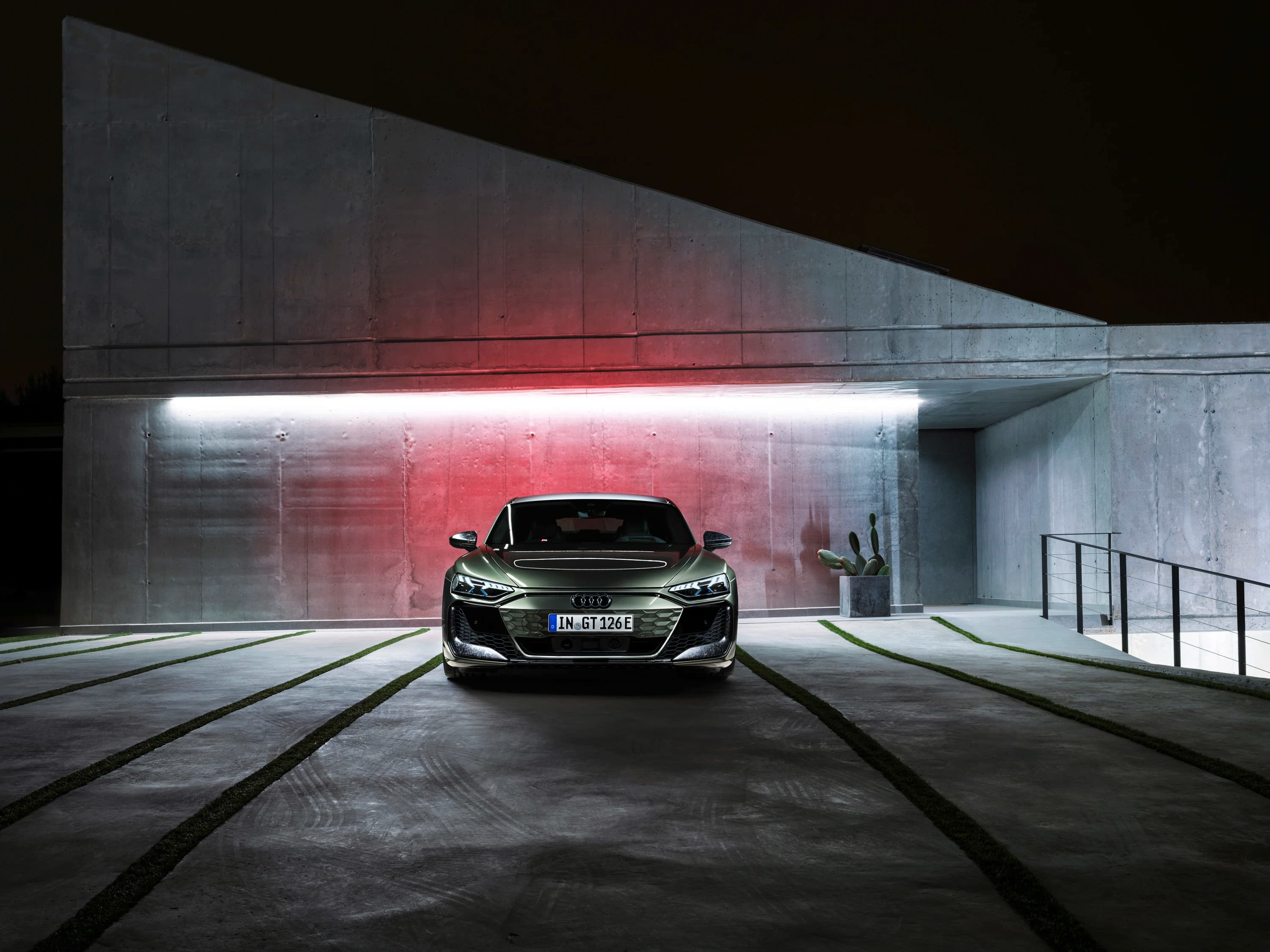 Audi RS e-tron GT performance photo