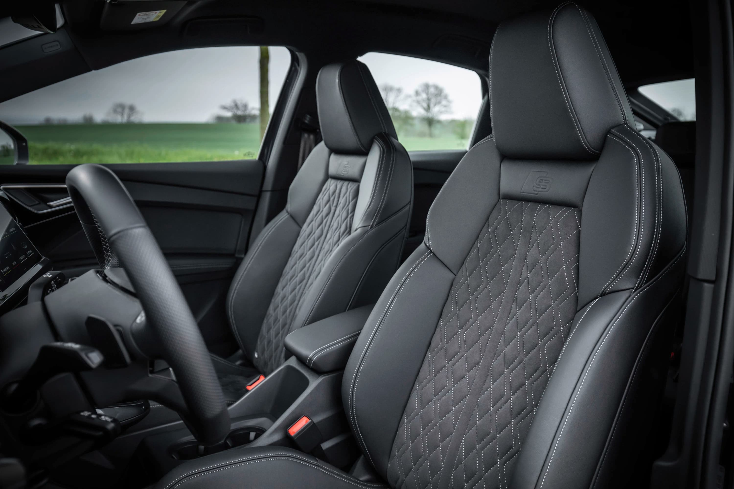 Audi Q4 Sportback 45 e-tron photo