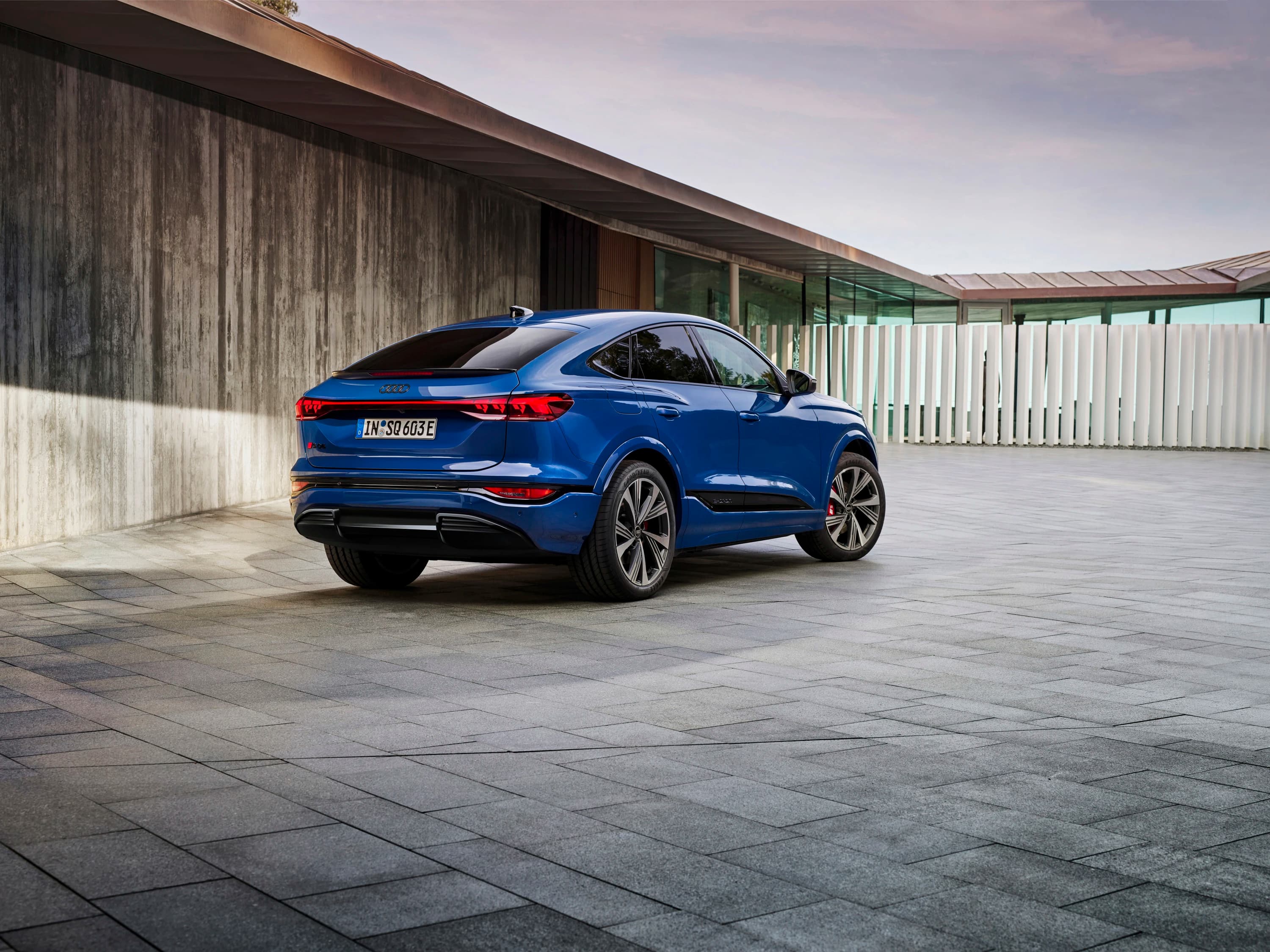Audi SQ6 Sportback e-tron photo