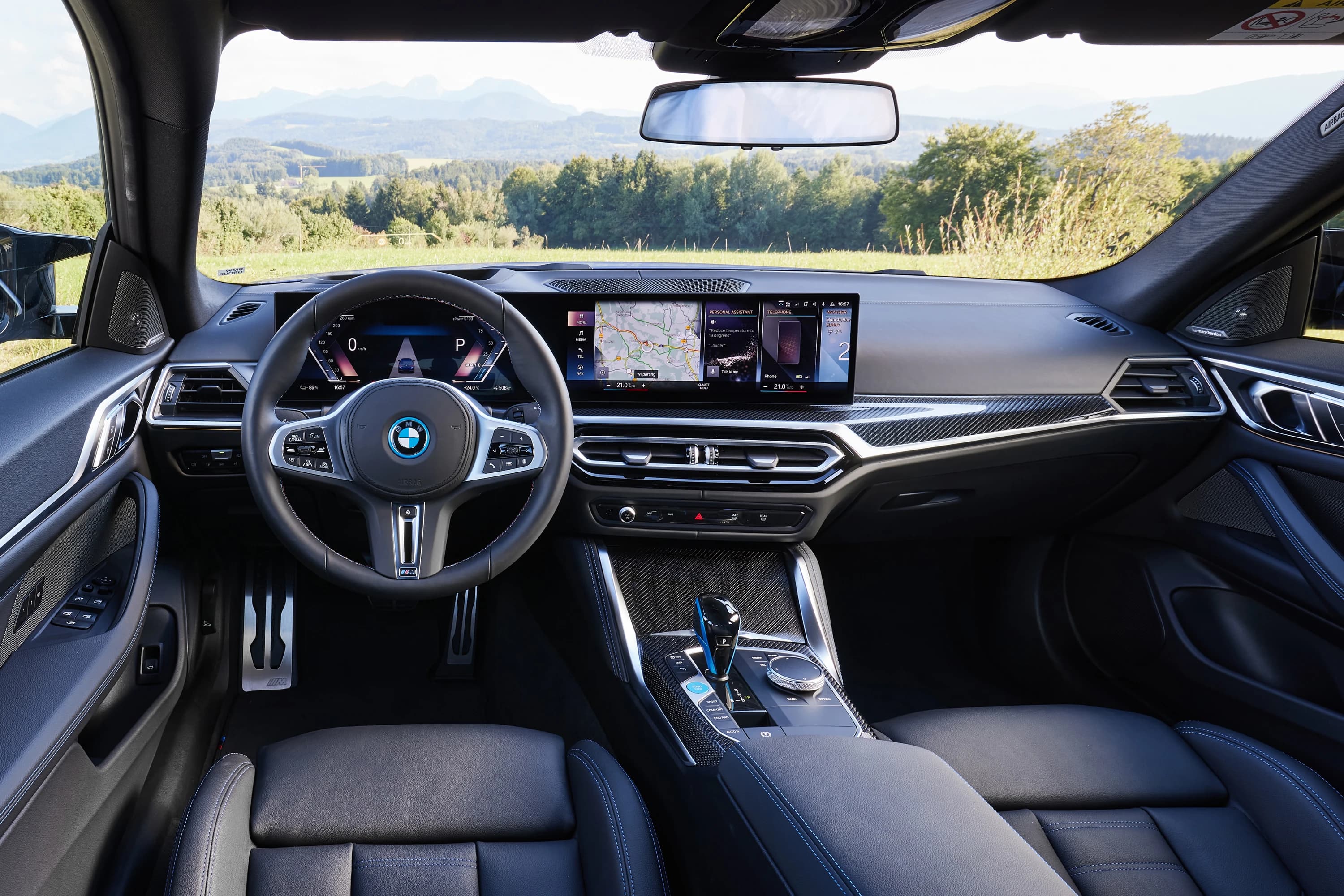 BMW i4 M60 xDrive photo
