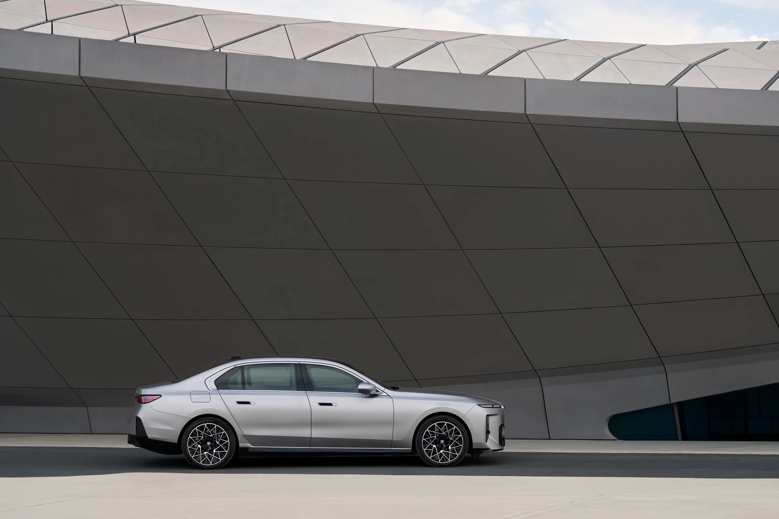 BMW i7 60 xDrive photo