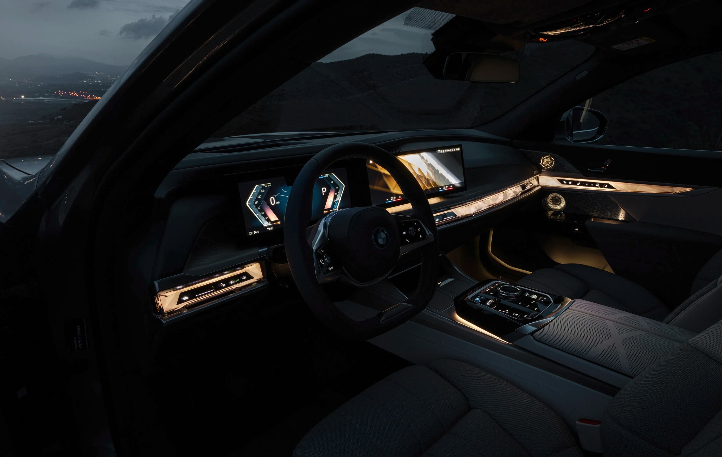 BMW i7 eDrive50 (GEN1) photo