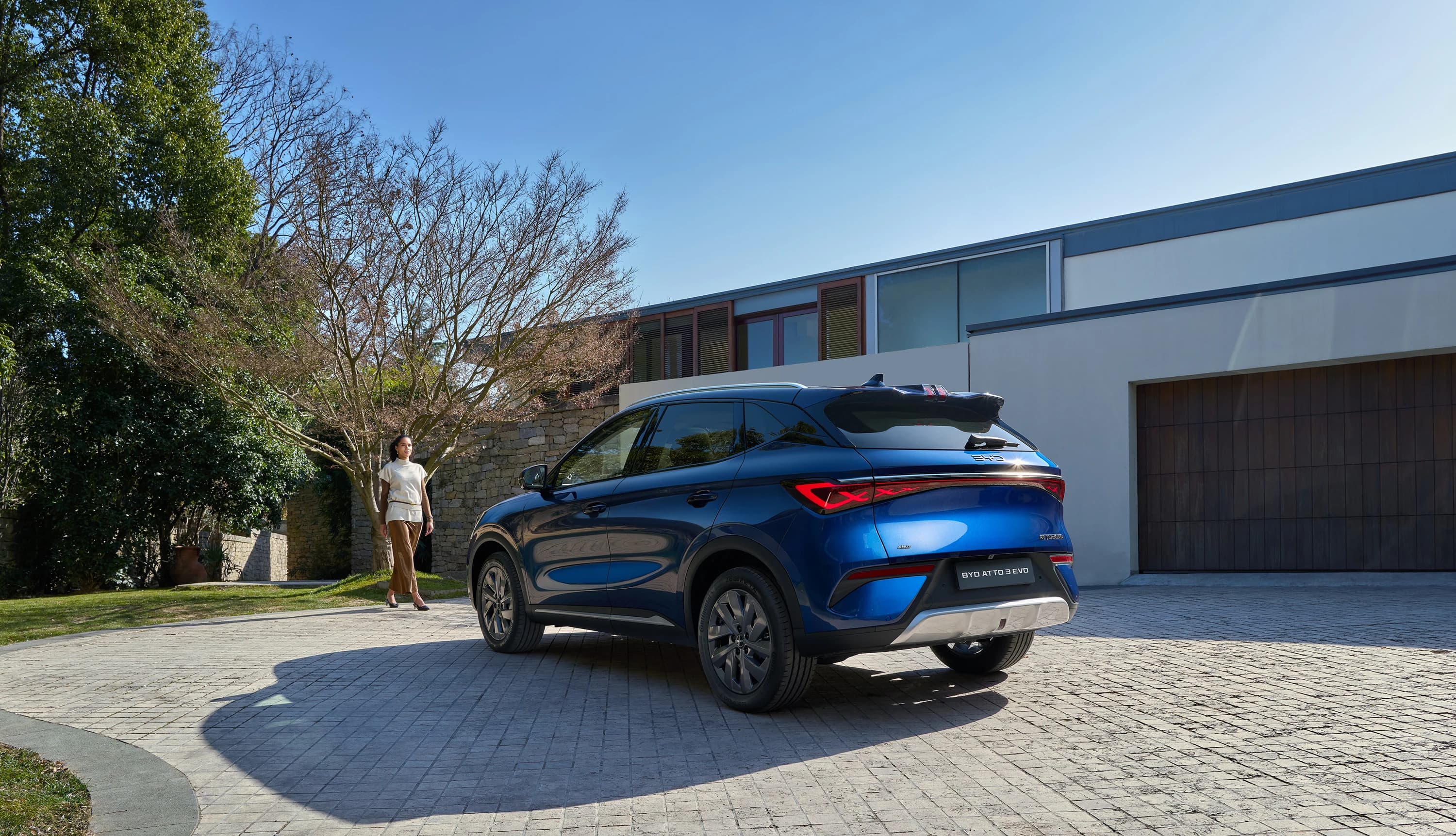BYD ATTO 3 EVO AWD photo