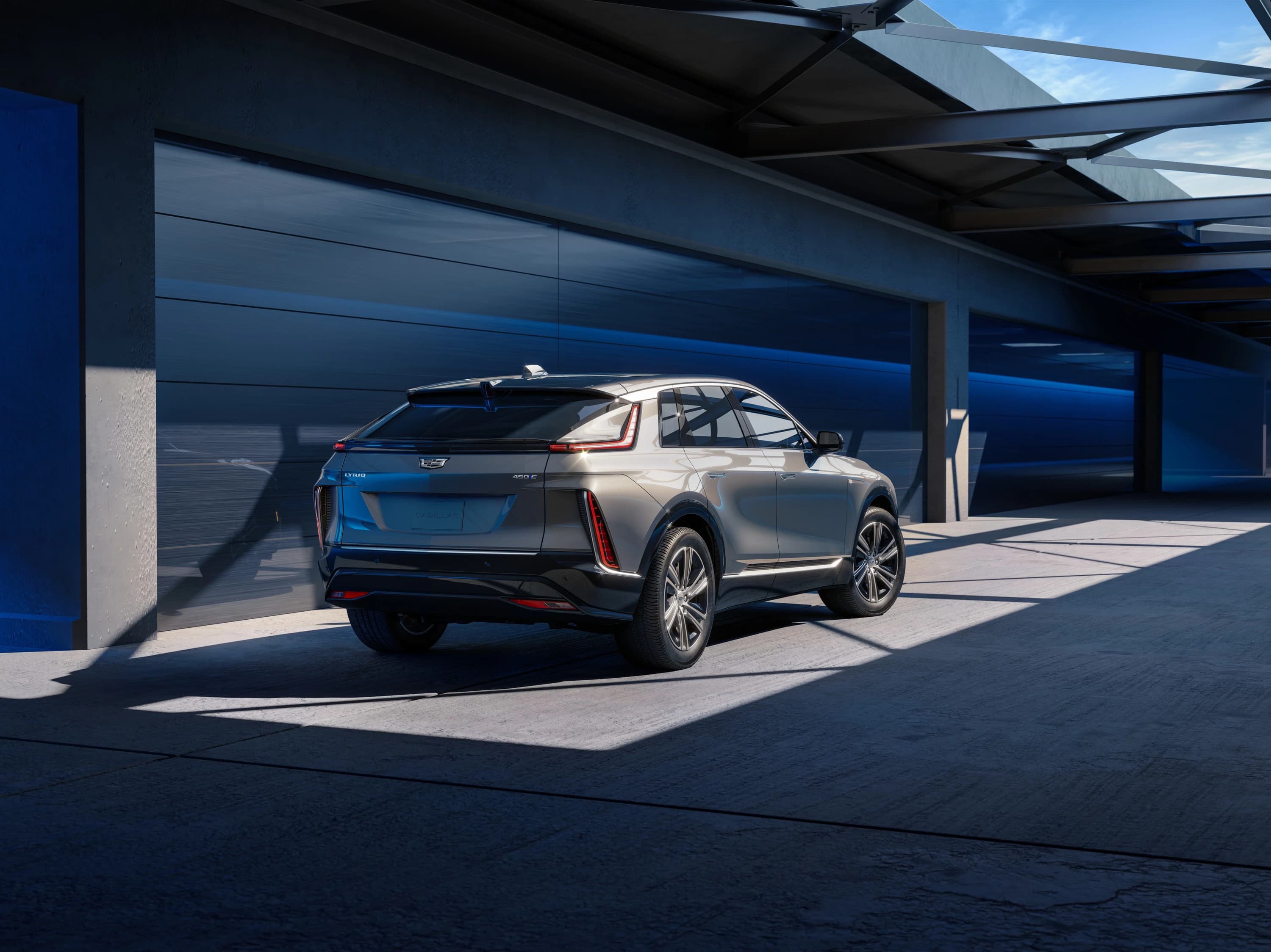 Cadillac LYRIQ AWD photo