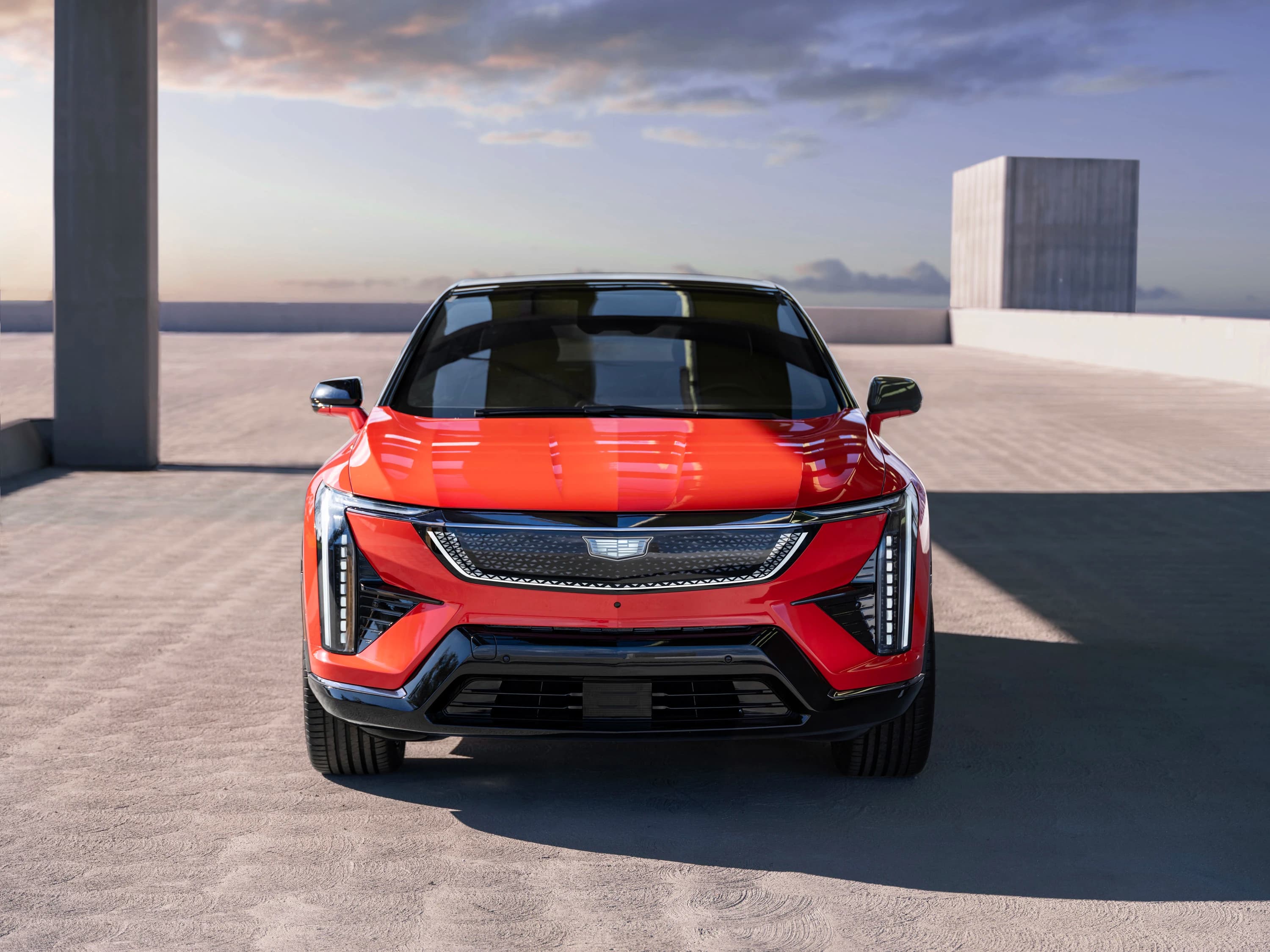 Cadillac OPTIQ AWD photo