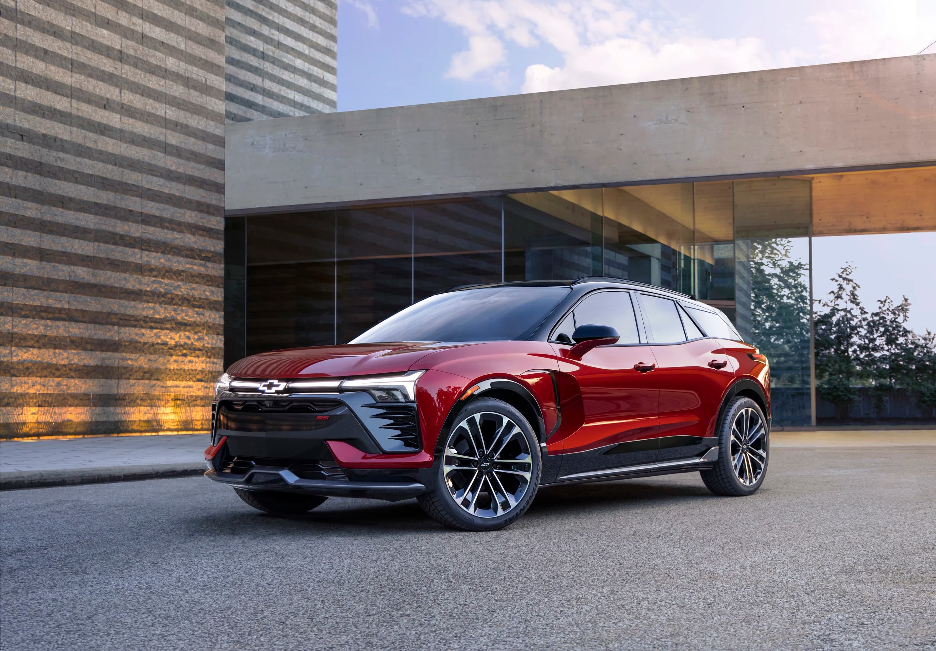 Chevrolet Blazer EV SS photo