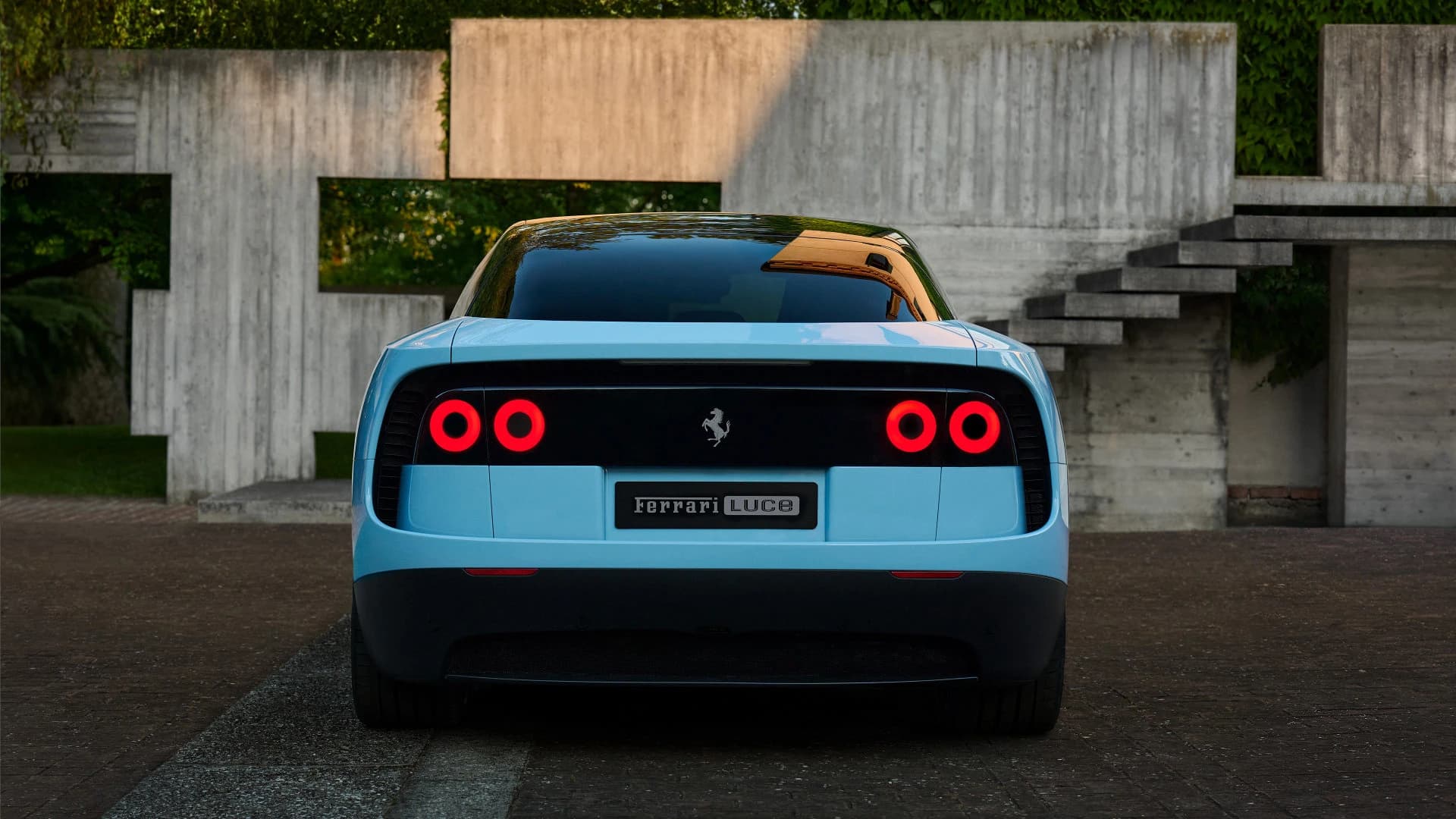 Ferrari Luce photo