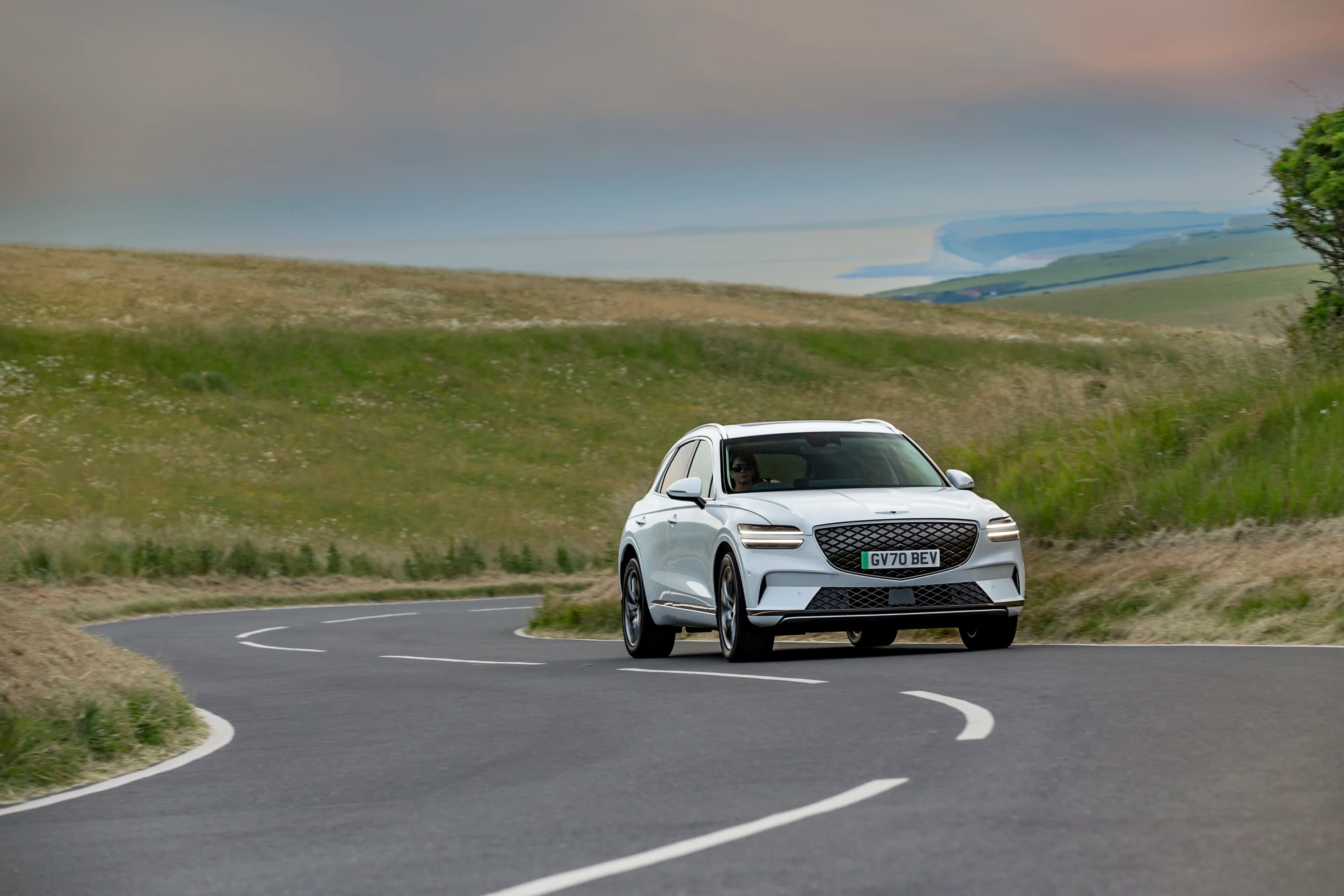 Genesis Electrified GV70 photo