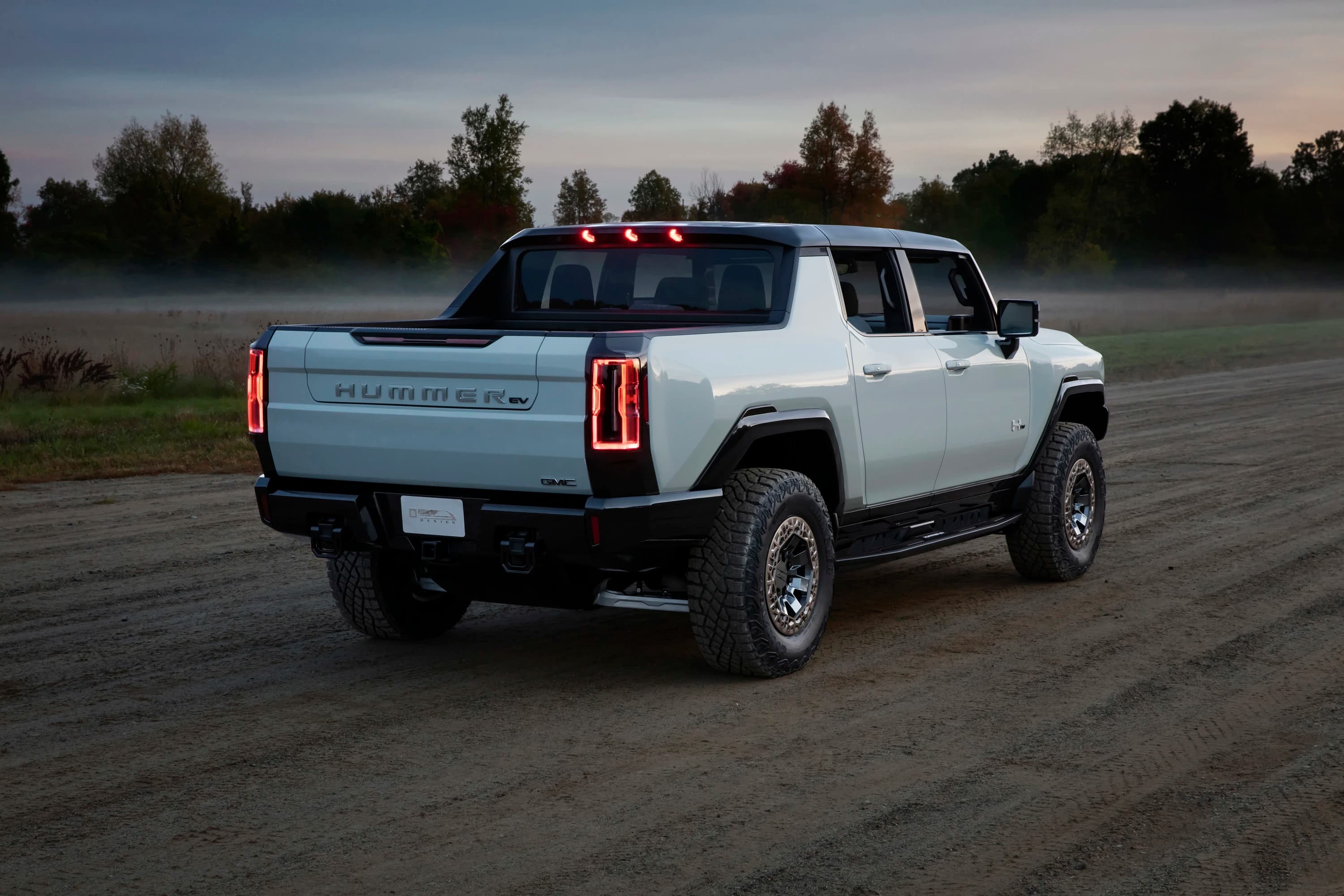GMC Hummer EV Edition 1 Pickup photo