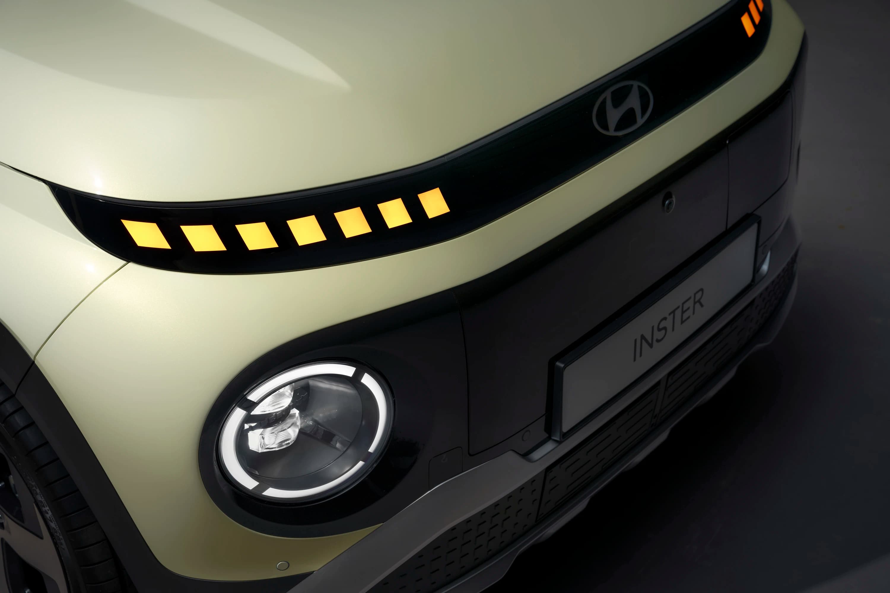 Hyundai INSTER Long Range photo
