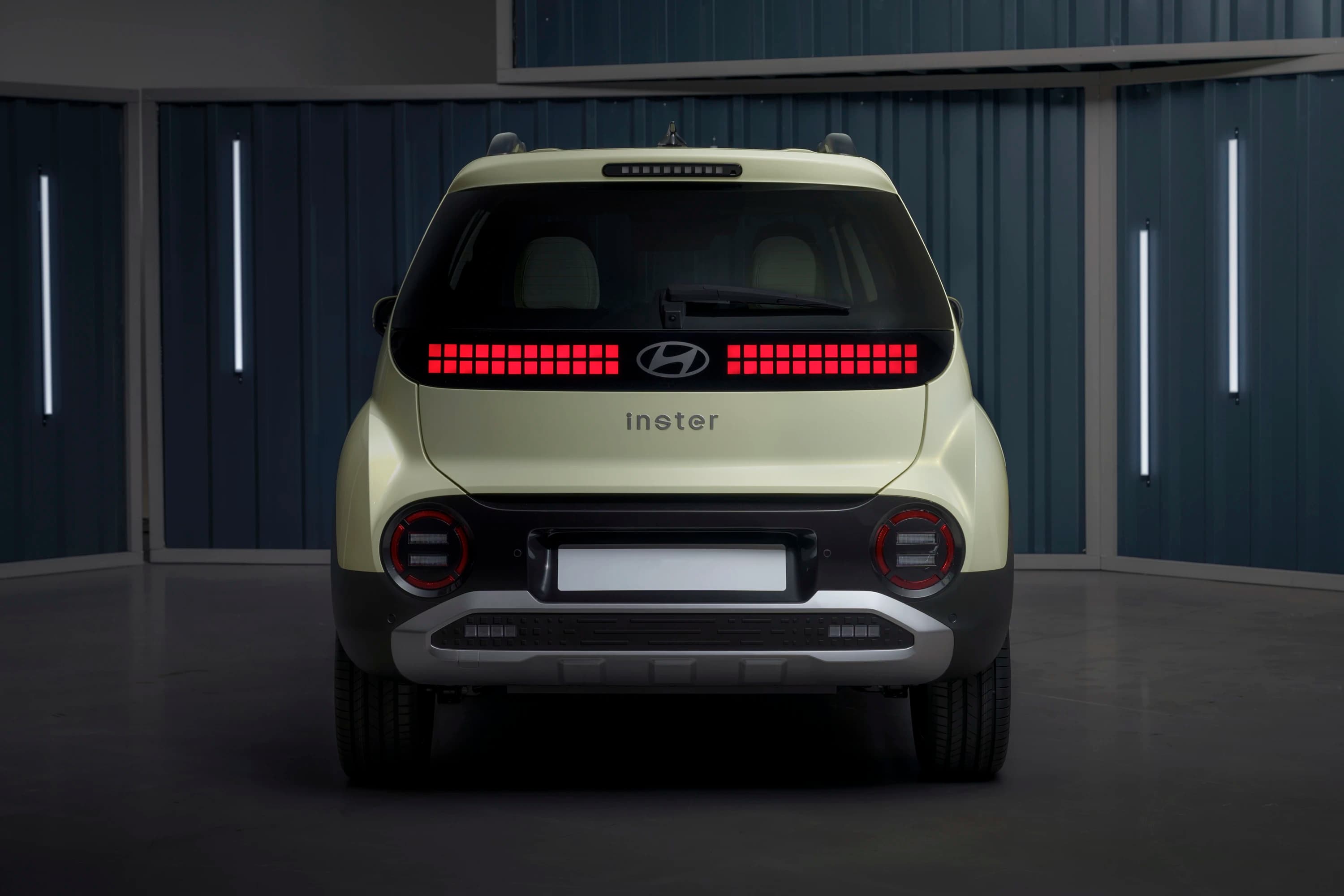 Hyundai INSTER Standard Range photo