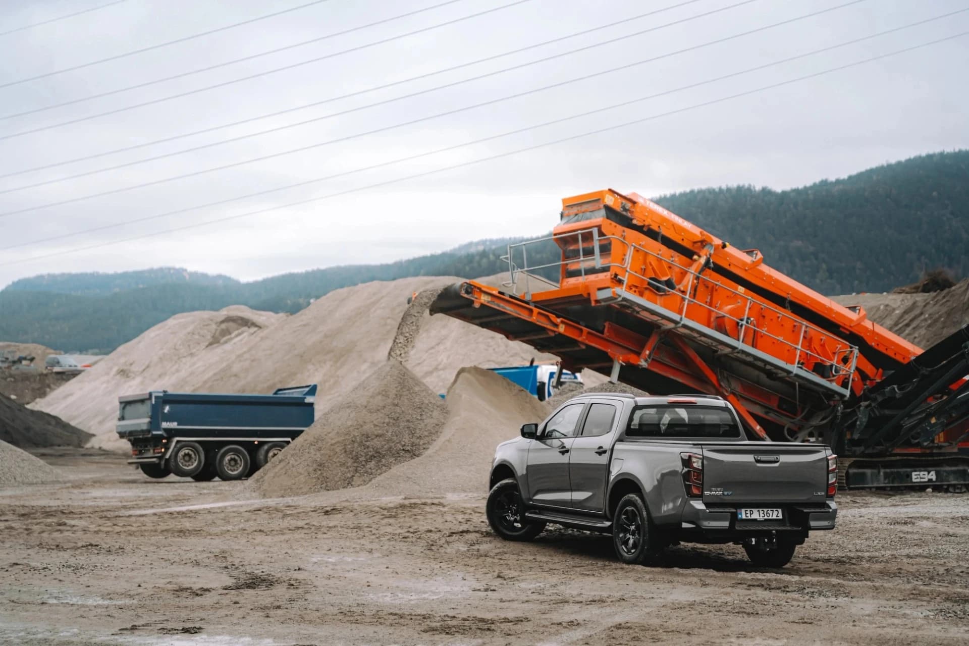 Isuzu D-Max EV Extended Cab photo