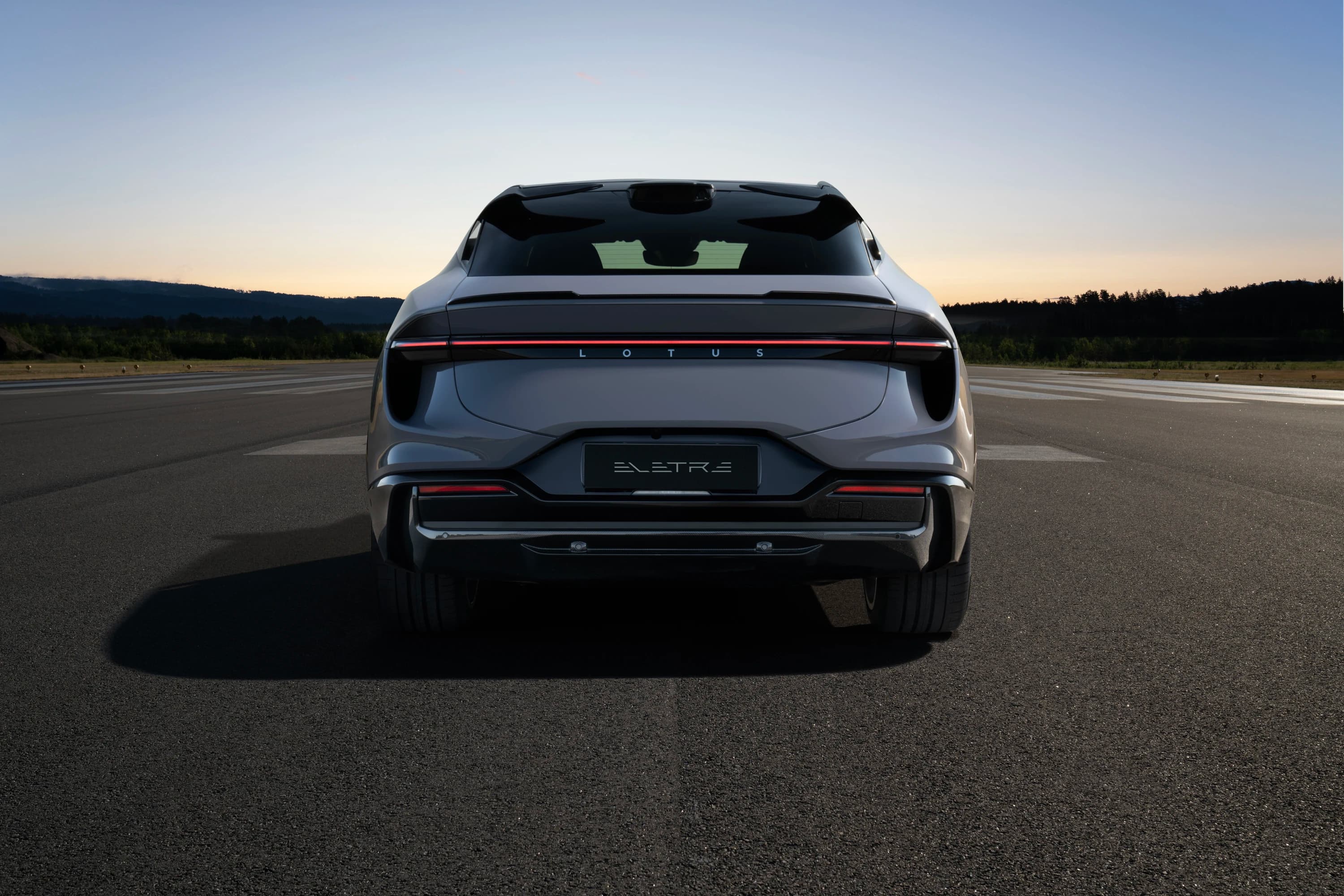 Lotus Eletre 900 photo