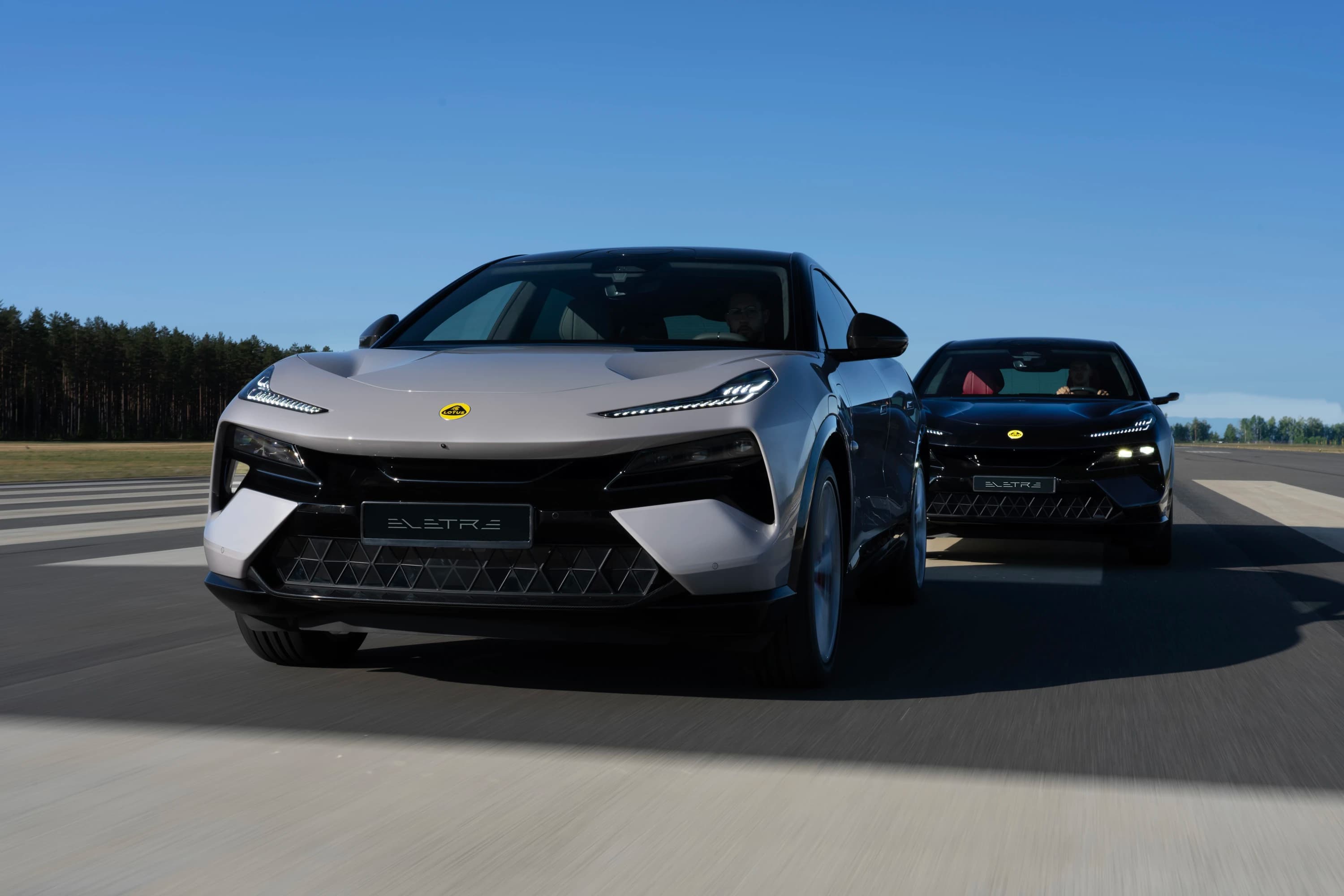 Lotus Eletre 900 photo