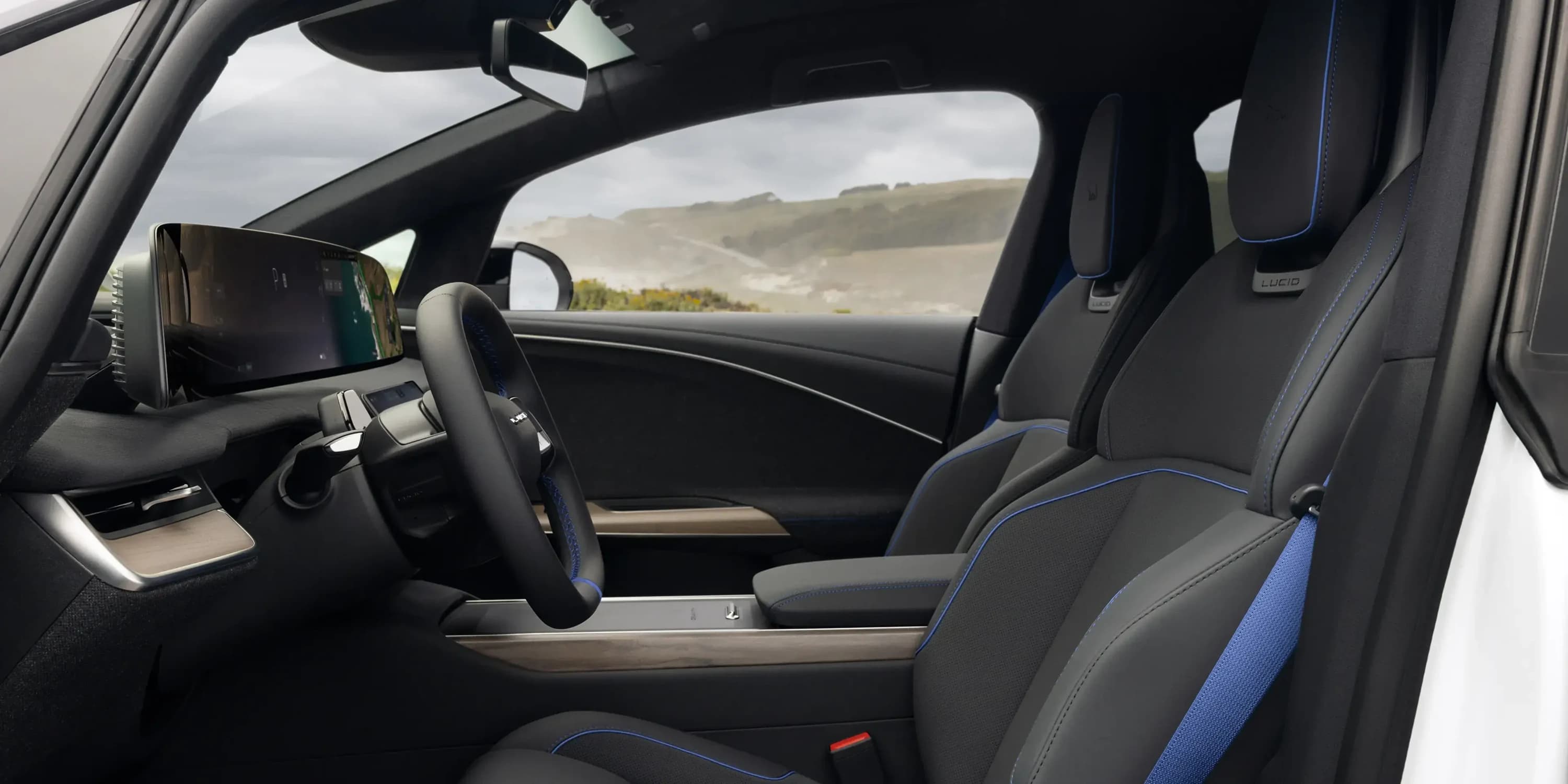 Lucid Gravity GT-S photo