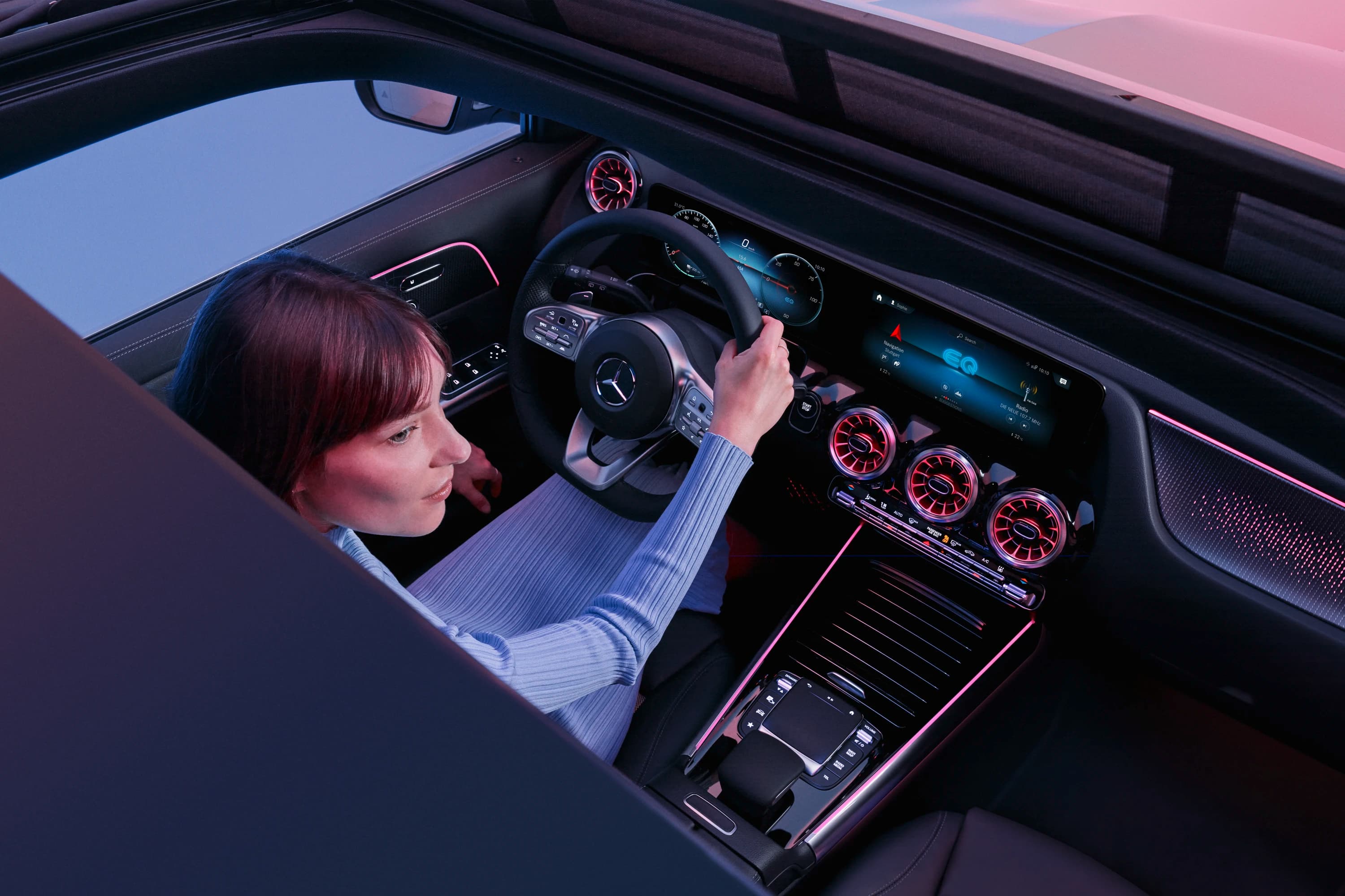 Mercedes-EQ EQA 250 photo