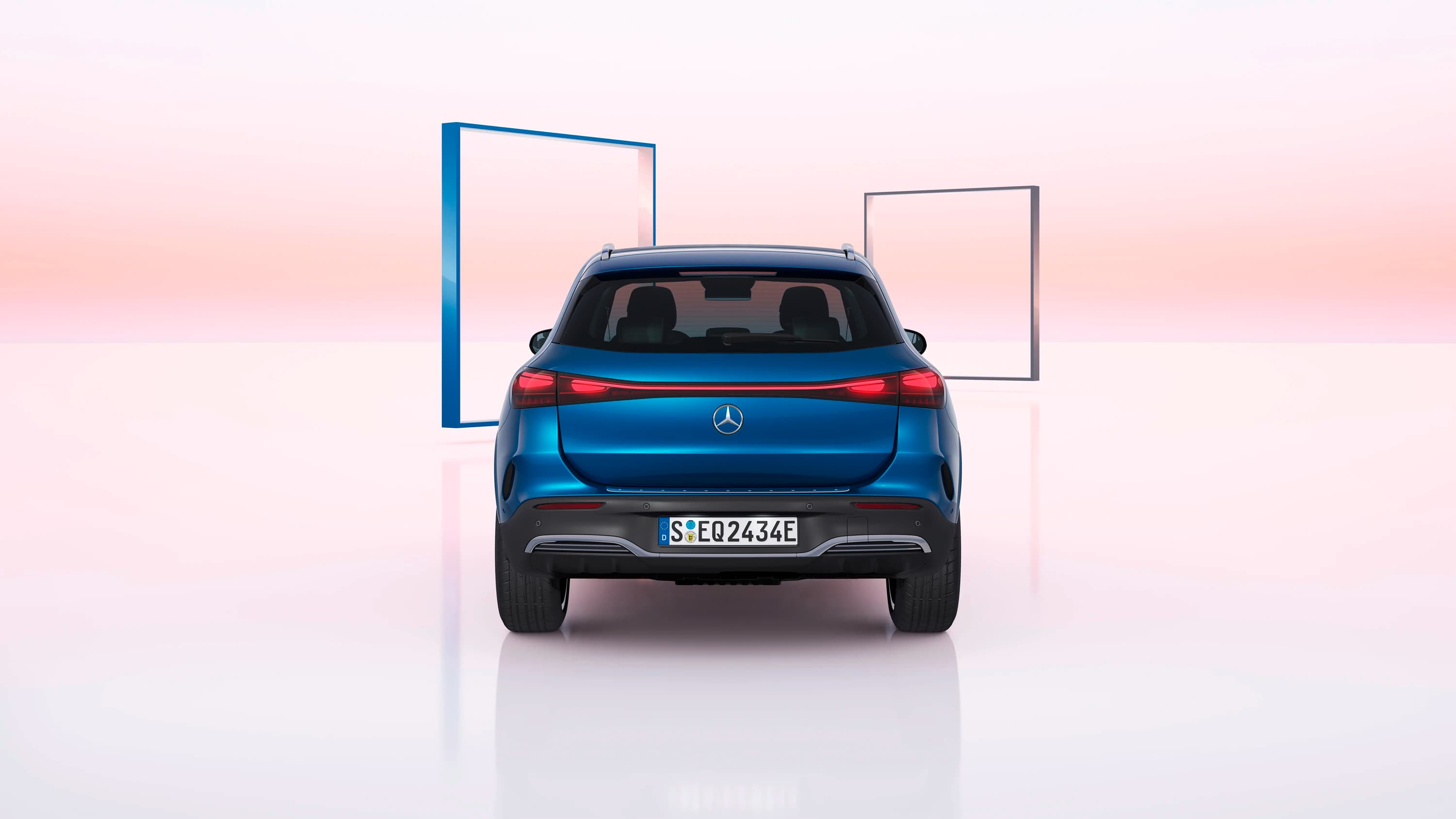 Mercedes-EQ EQA 250+ photo
