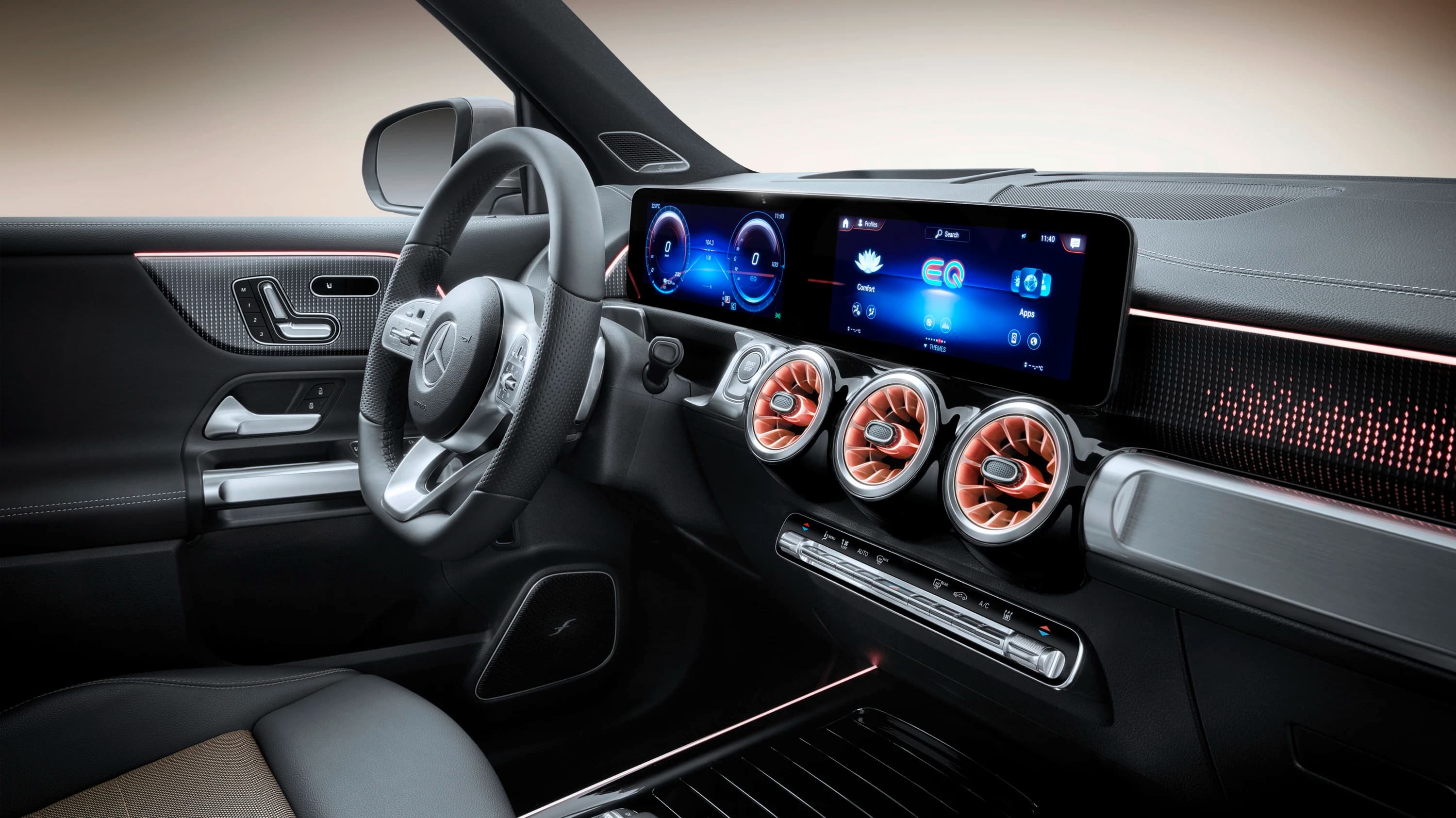 Mercedes-EQ EQB 250 photo