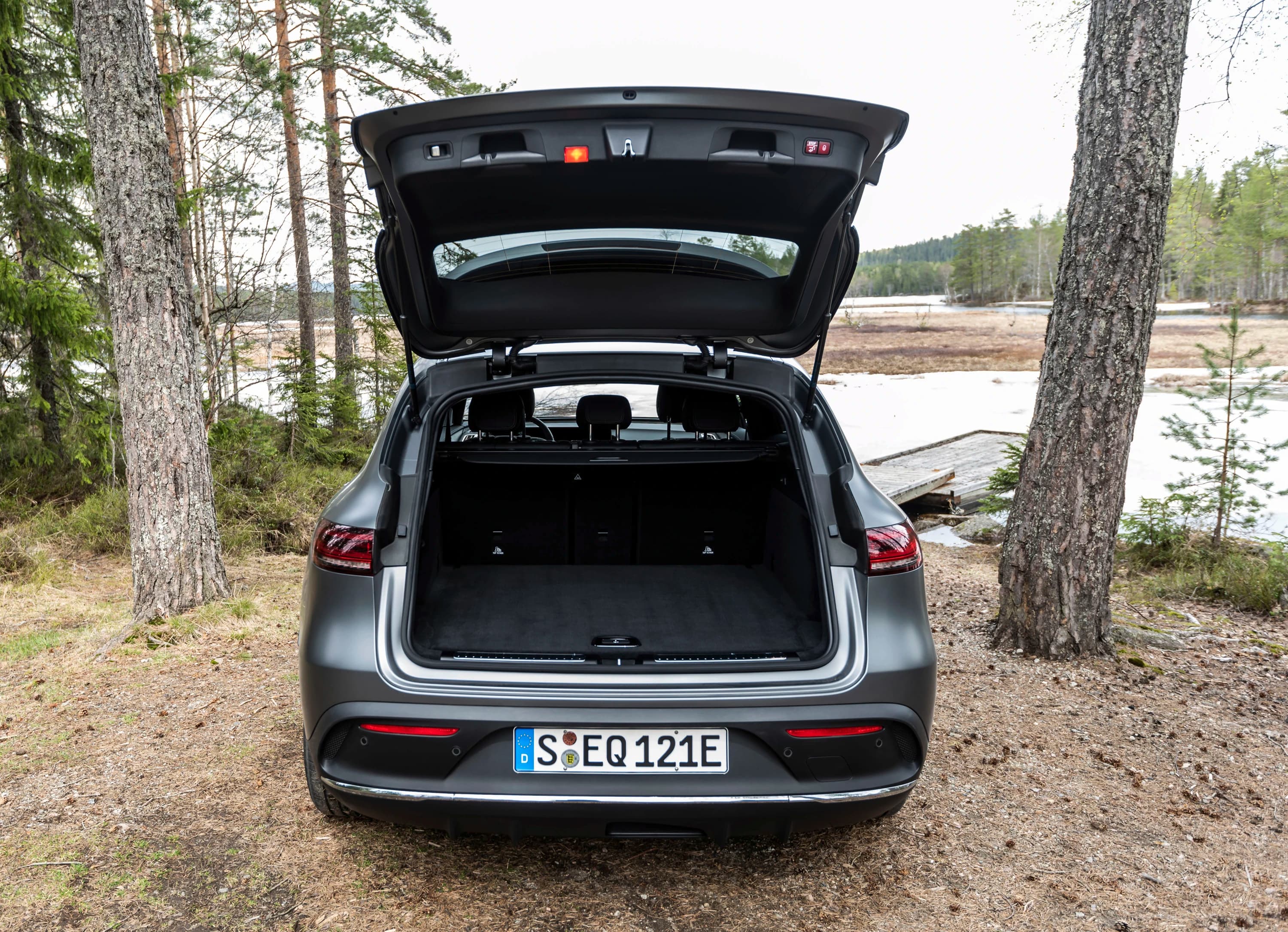 Mercedes-EQ EQC 400 4MATIC photo