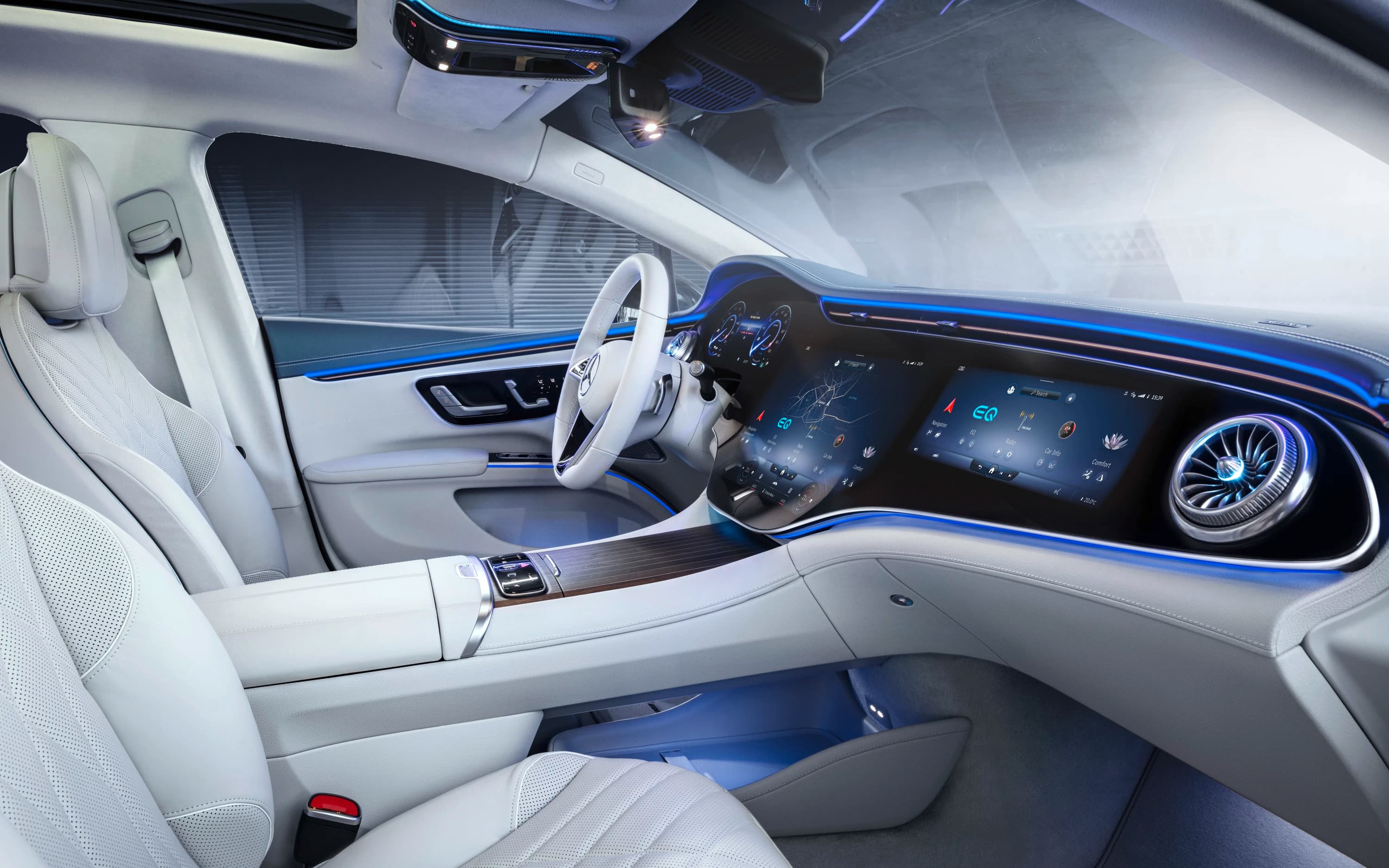 Mercedes-EQ EQS 450 4MATIC photo