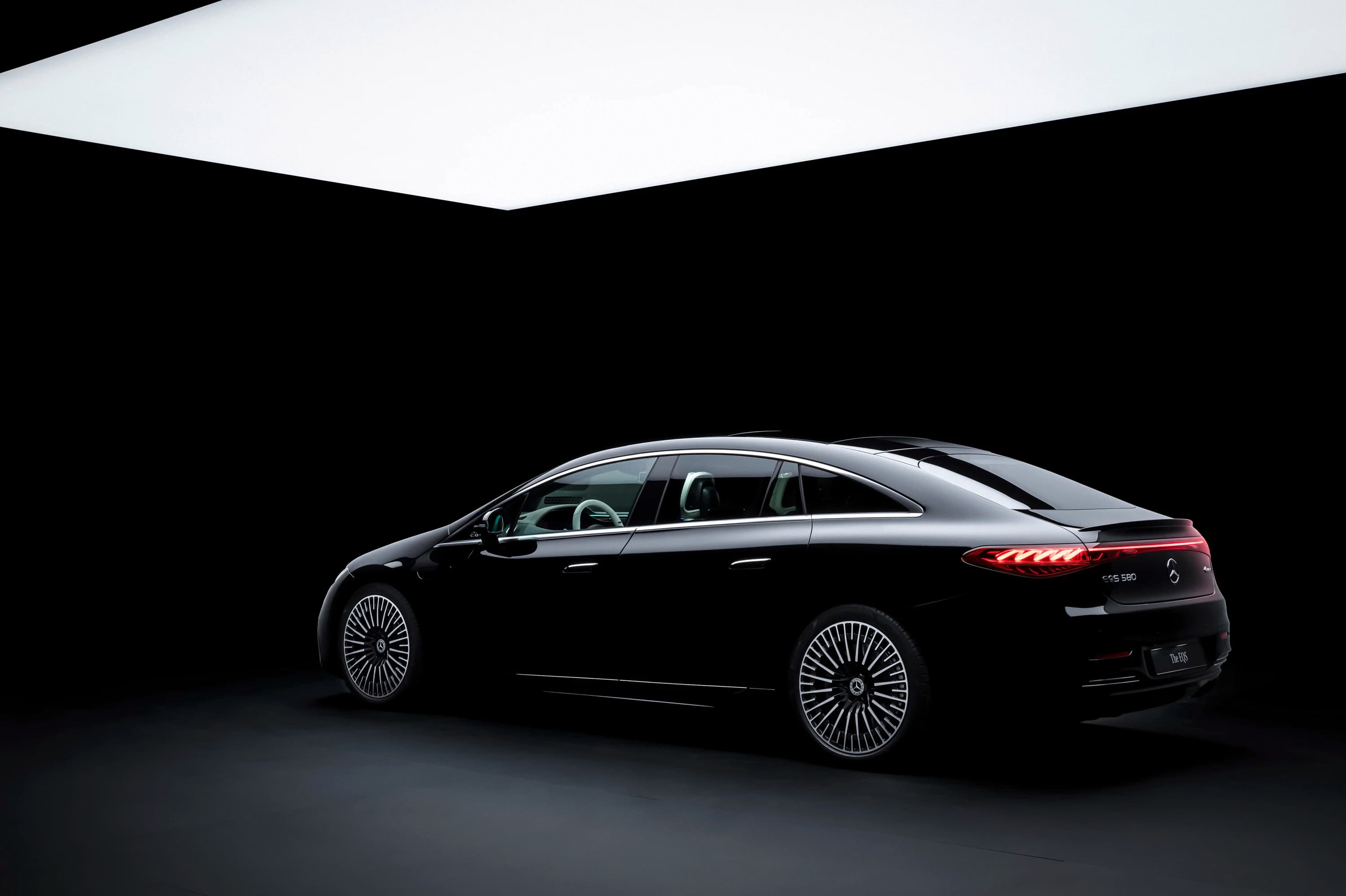 Mercedes-EQ EQS 450 4MATIC photo