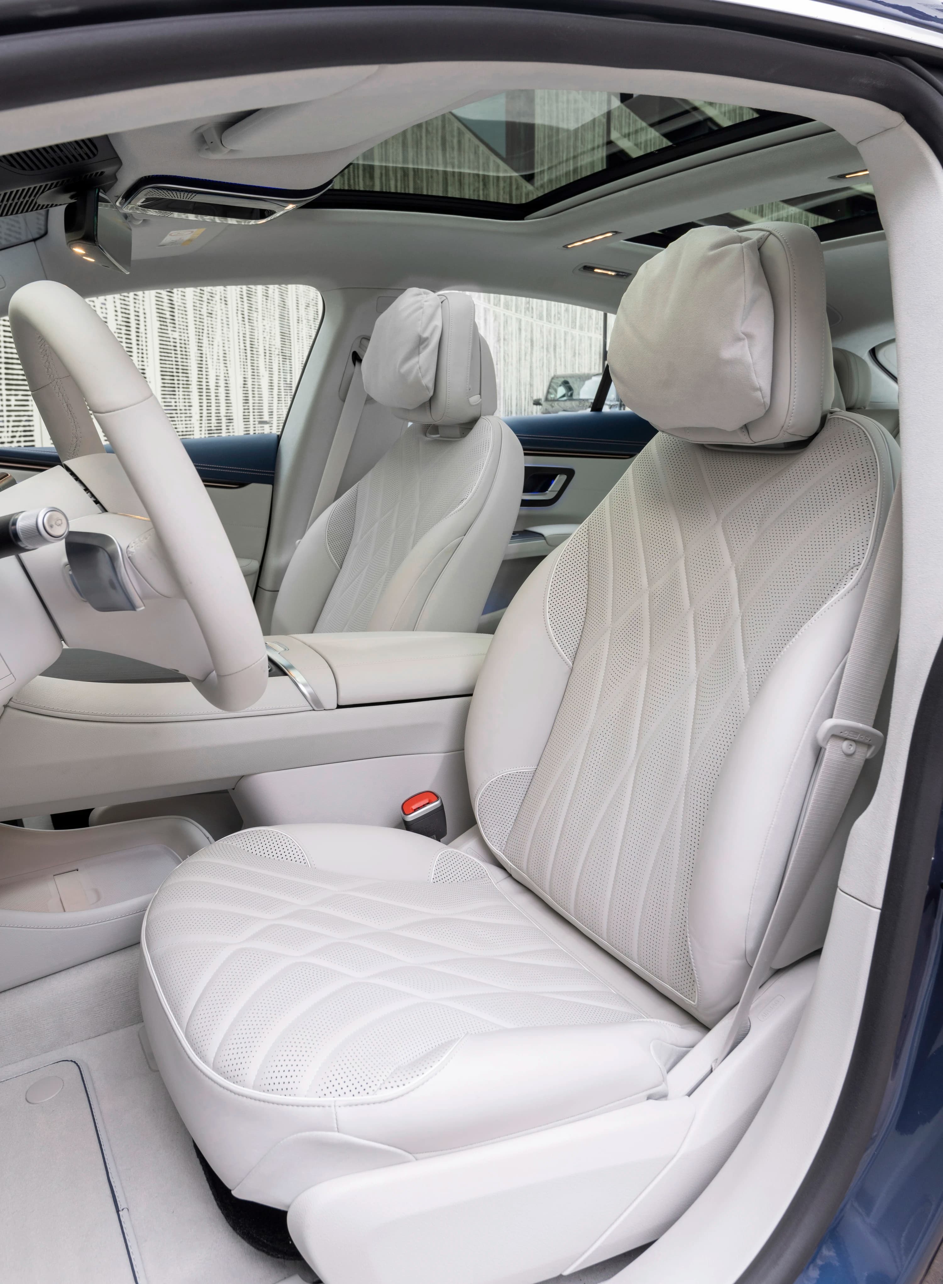 Mercedes-EQ EQS 500 4MATIC photo