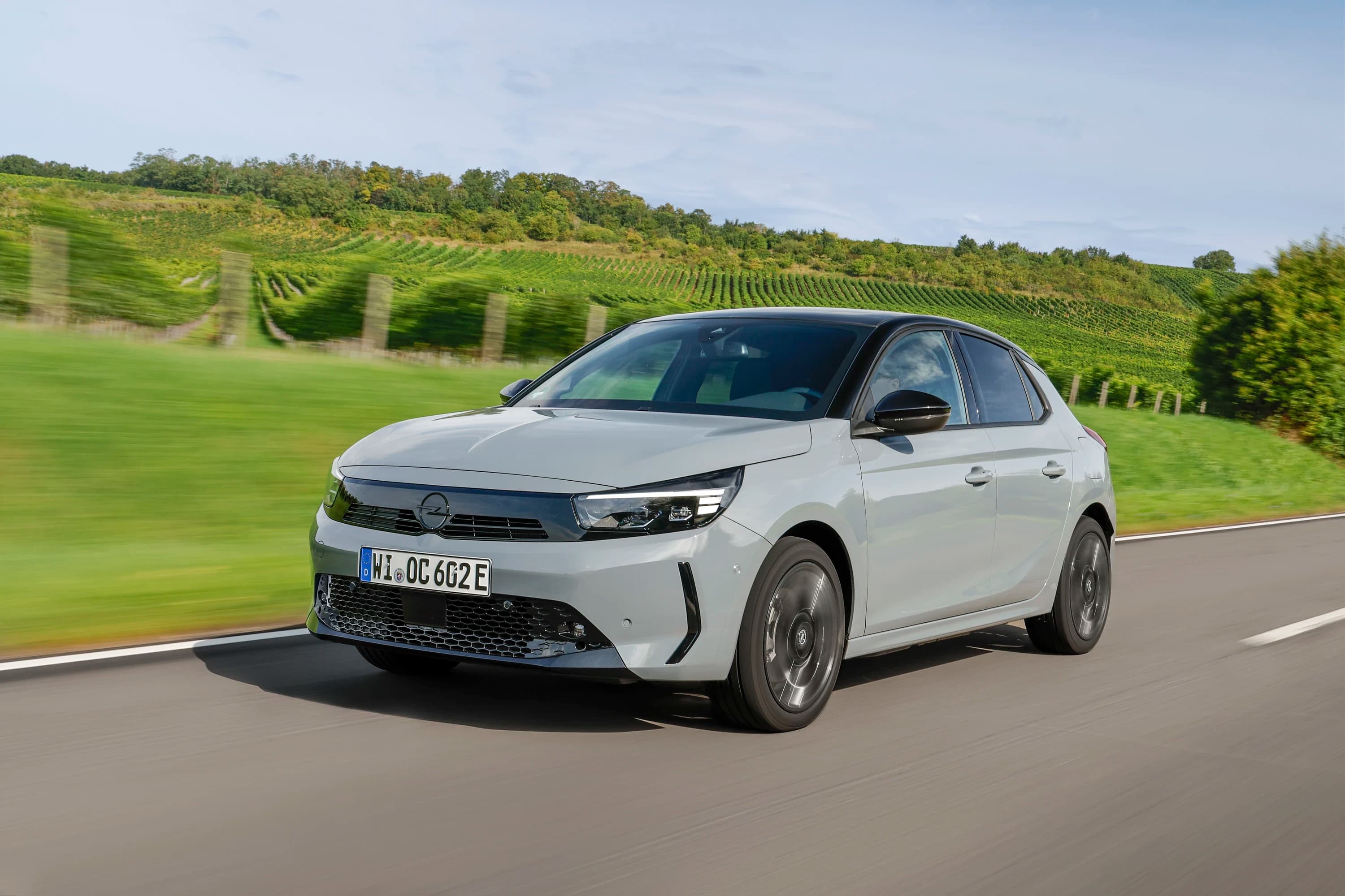 Opel Corsa Electric 50 kWh photo