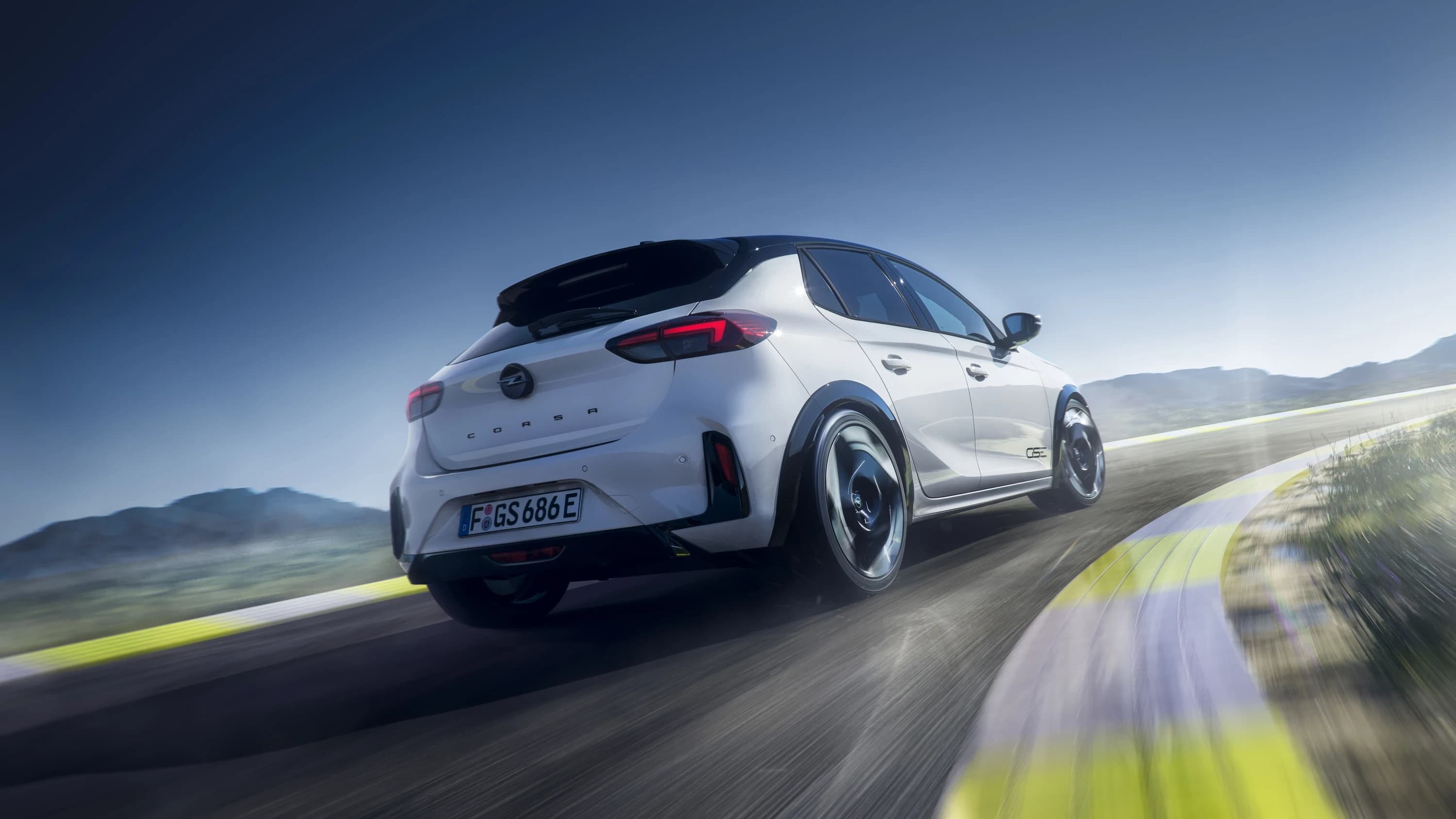 Opel Corsa GSE photo