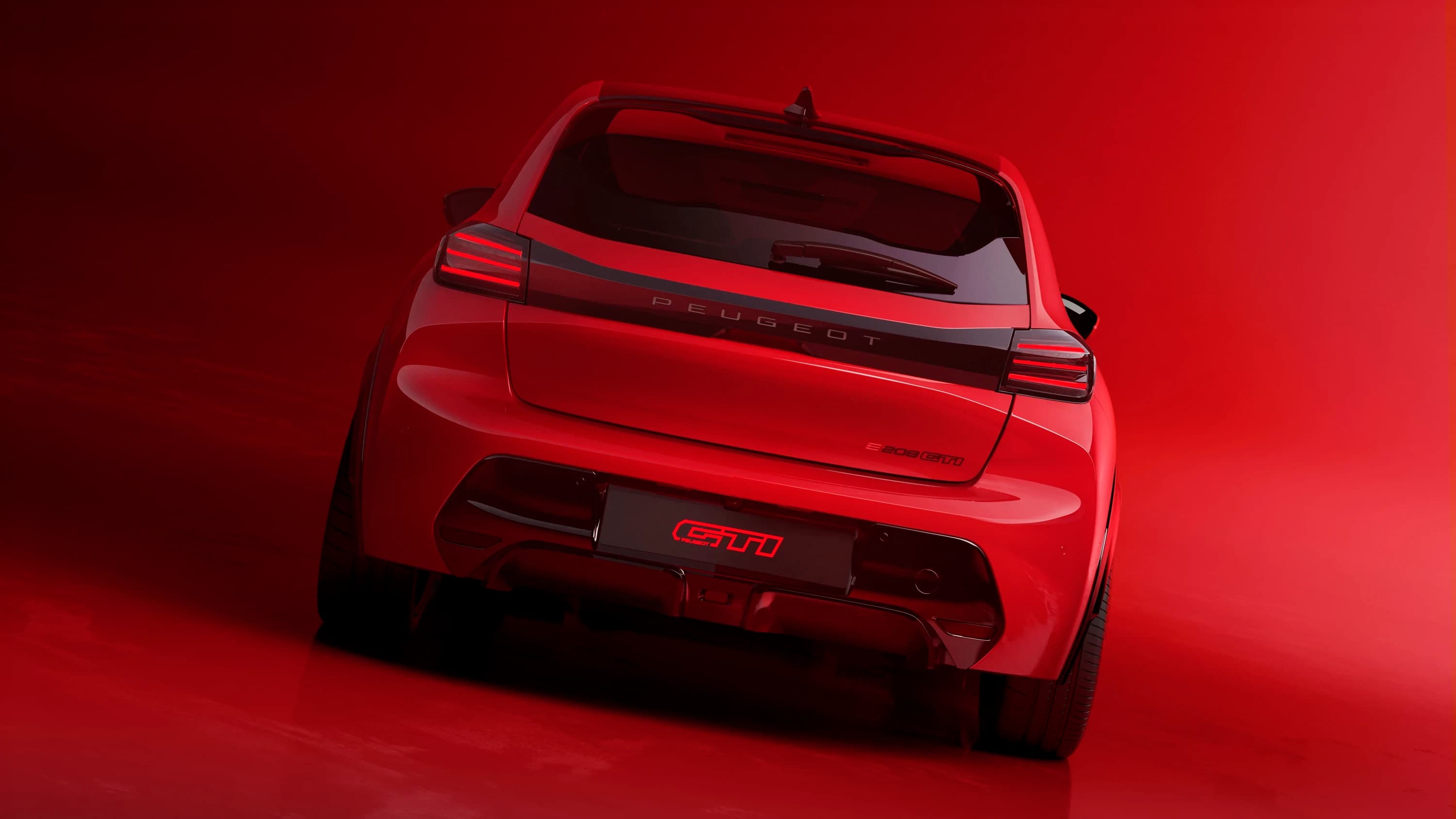 Peugeot E-208 GTi photo