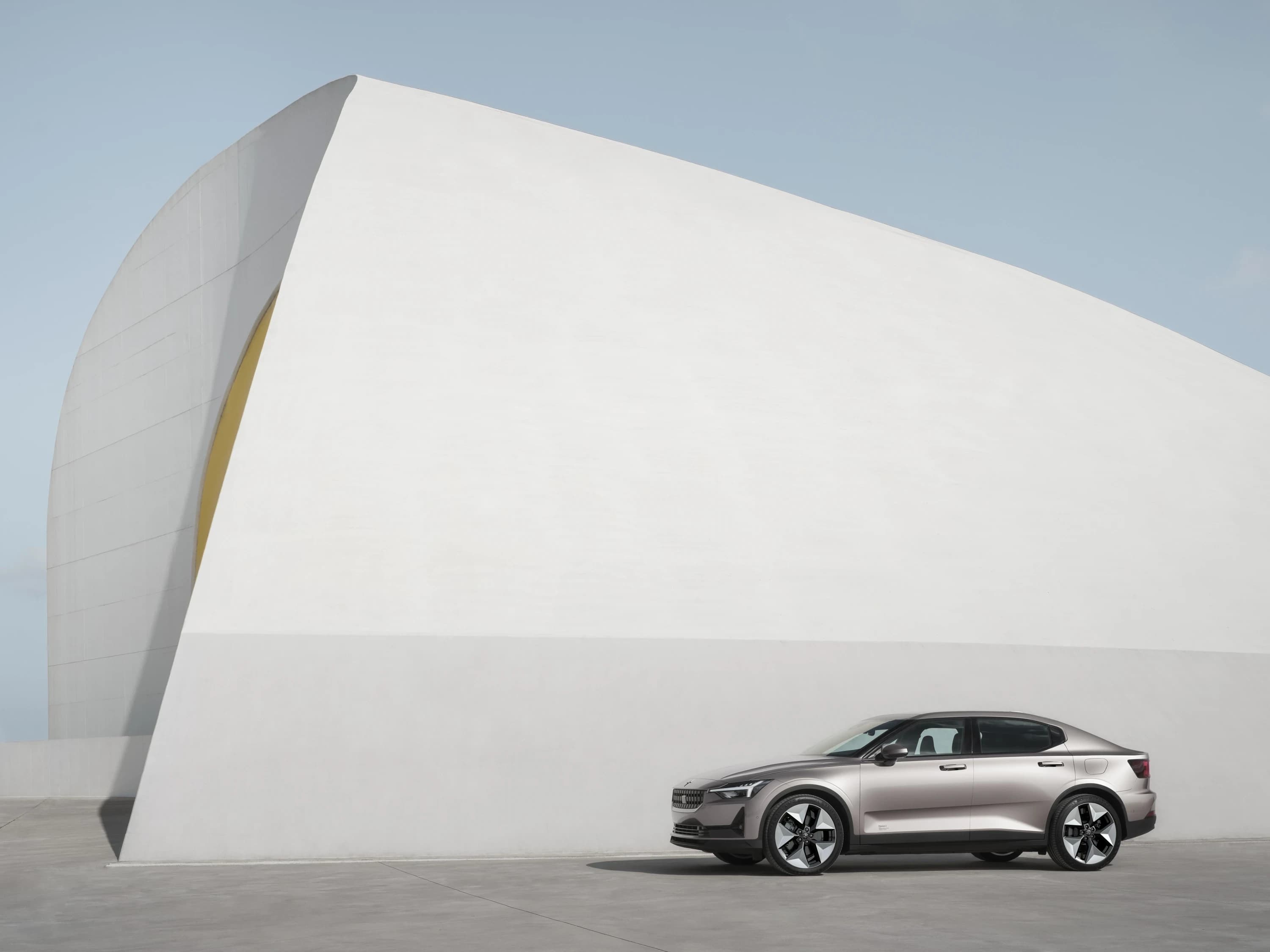 Polestar 2 Long Range Single Motor (GEN1) photo