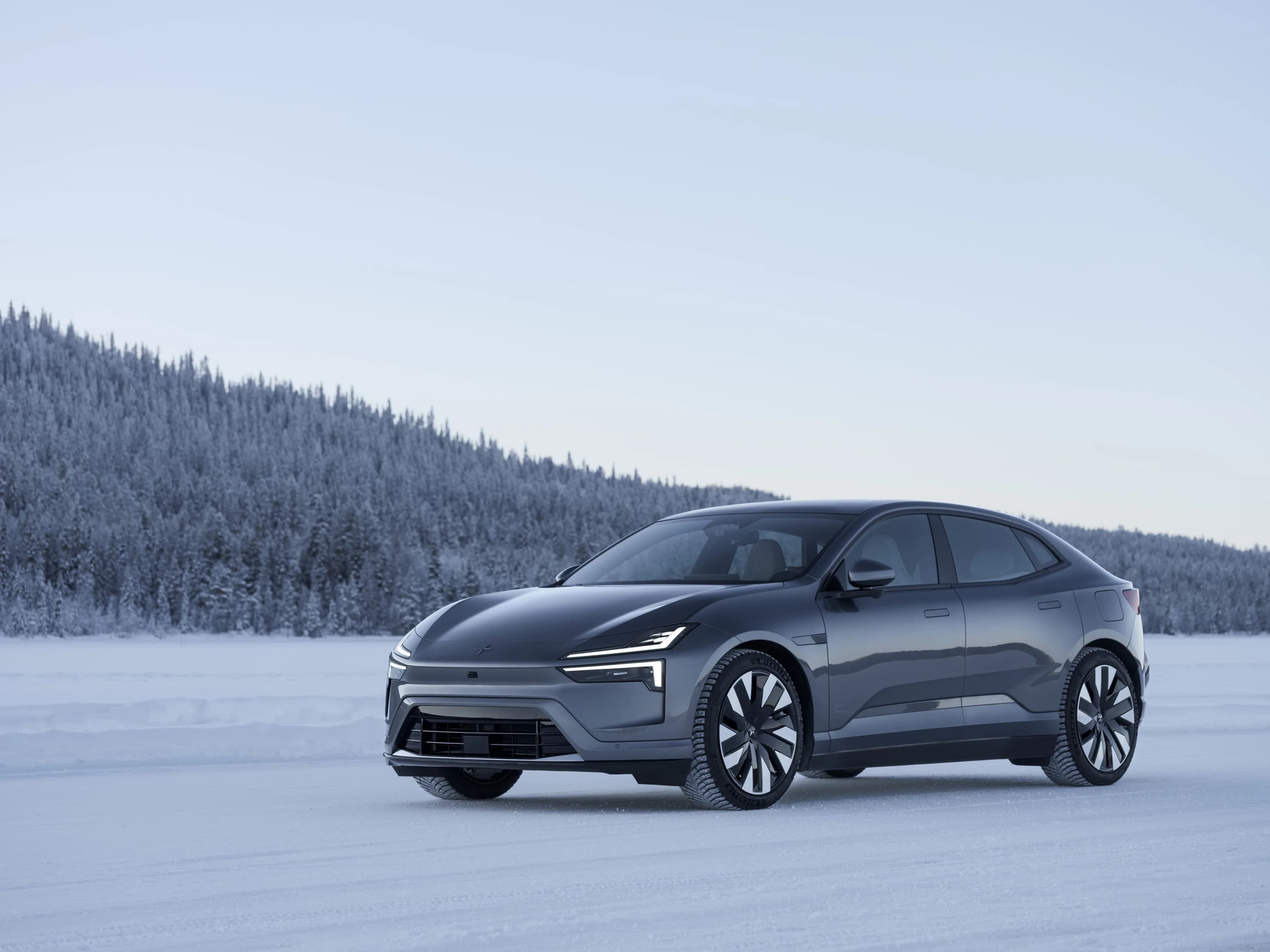 Polestar 4 Long range Dual motor photo