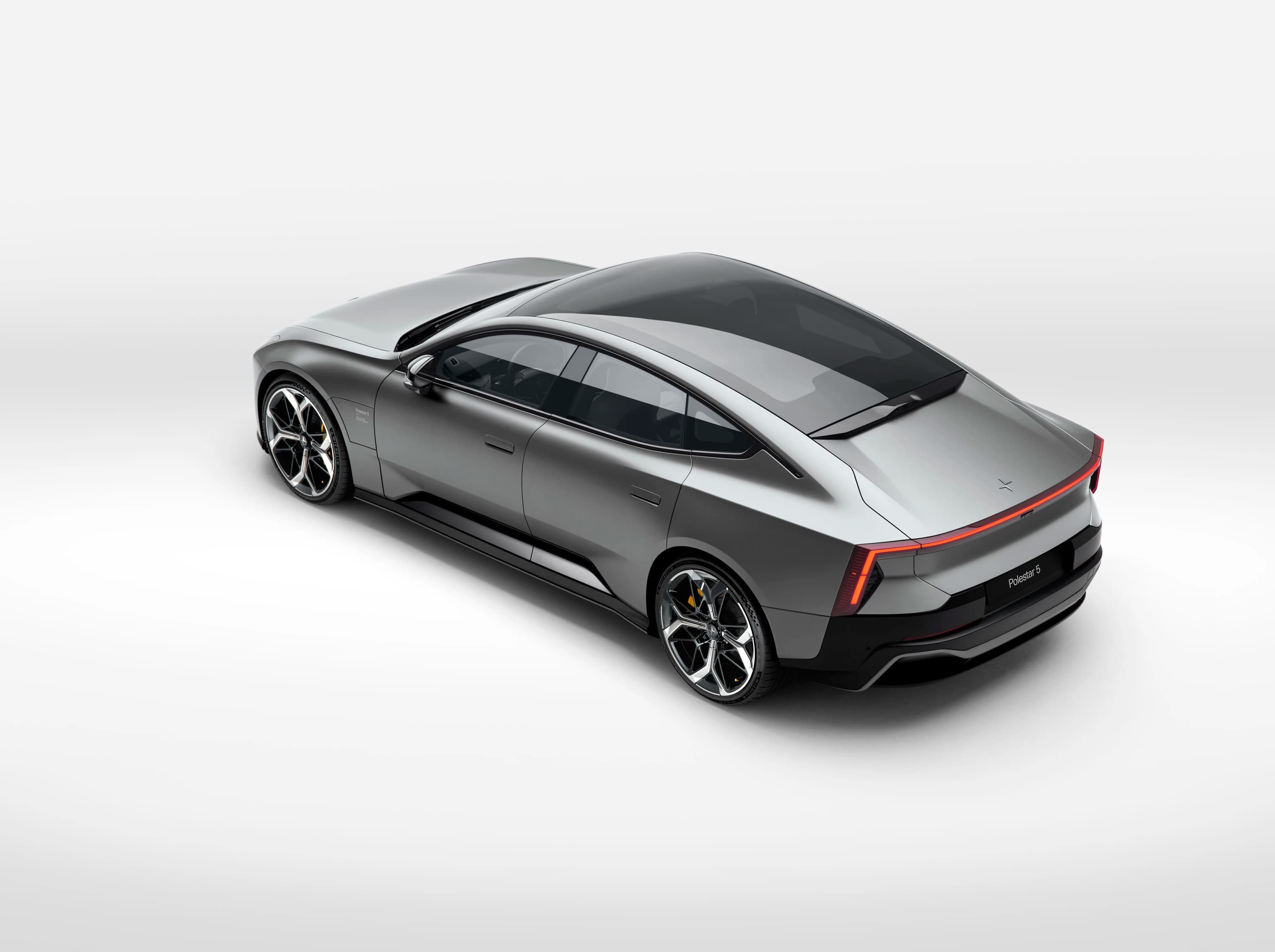 Polestar 5 Dual Motor Performance photo