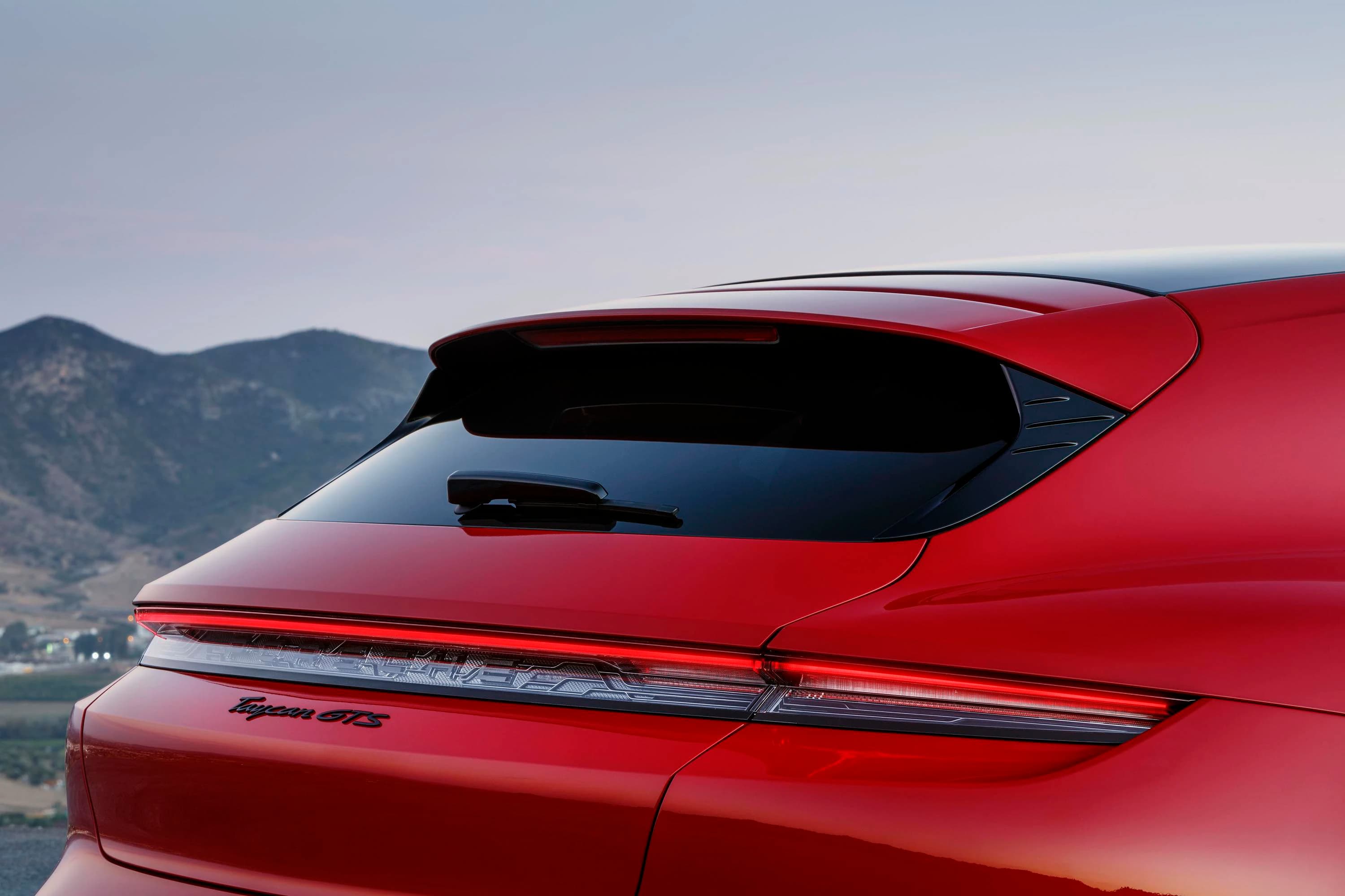 Porsche Taycan GTS Sport Turismo (GEN1) photo
