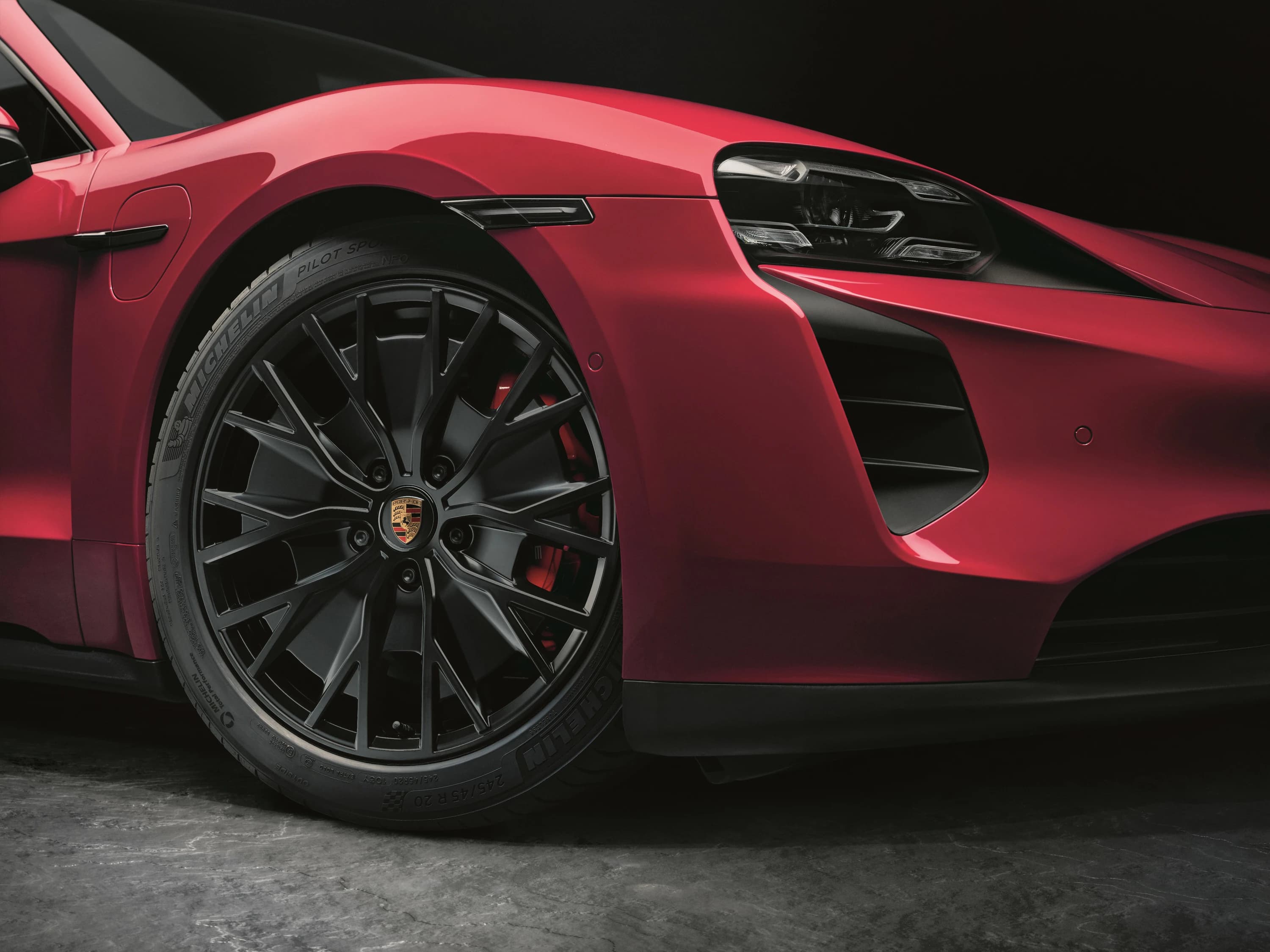 Porsche Taycan GTS Sport Turismo (GEN1) photo