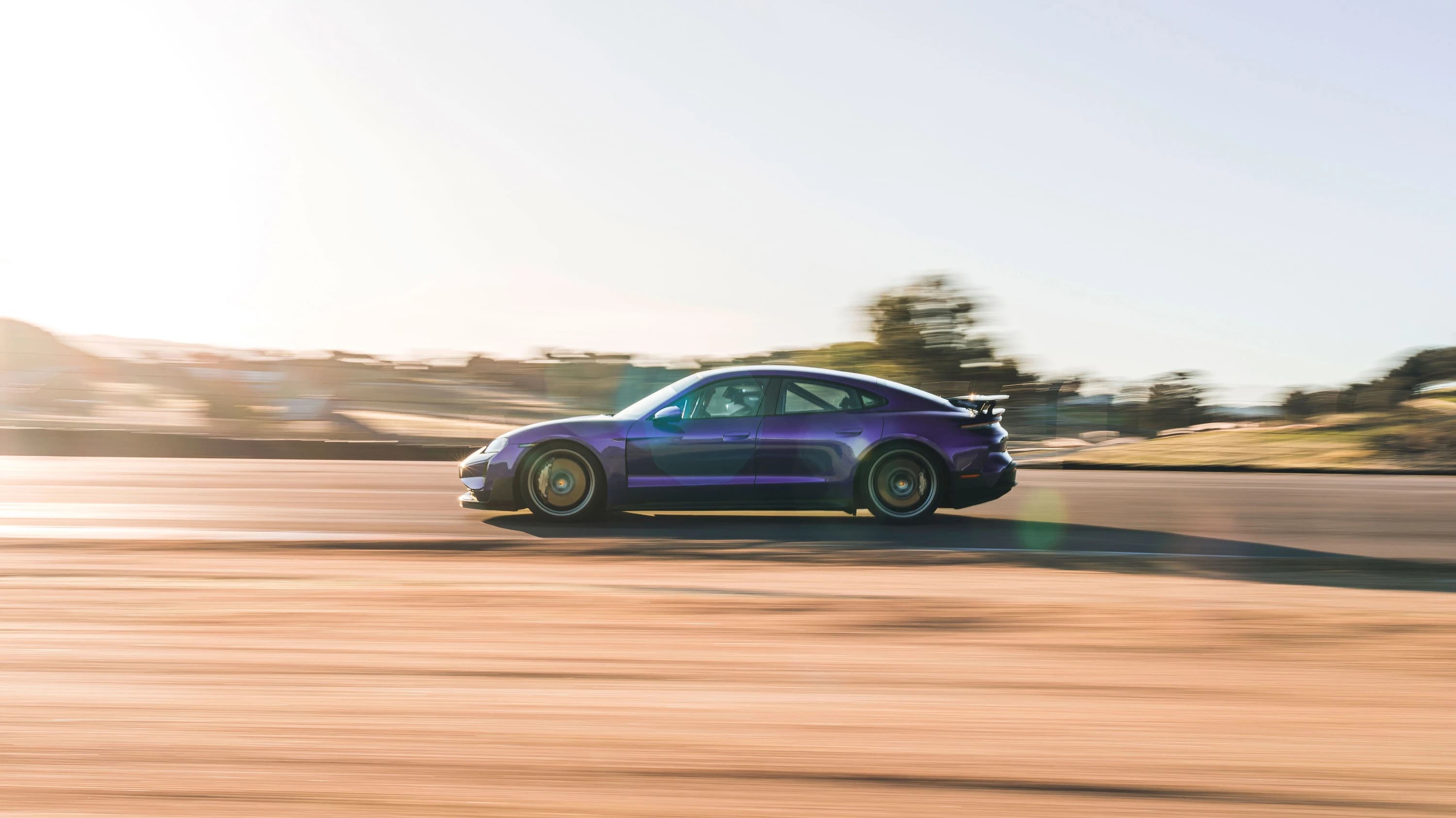 Porsche Taycan Turbo GT Weissach photo