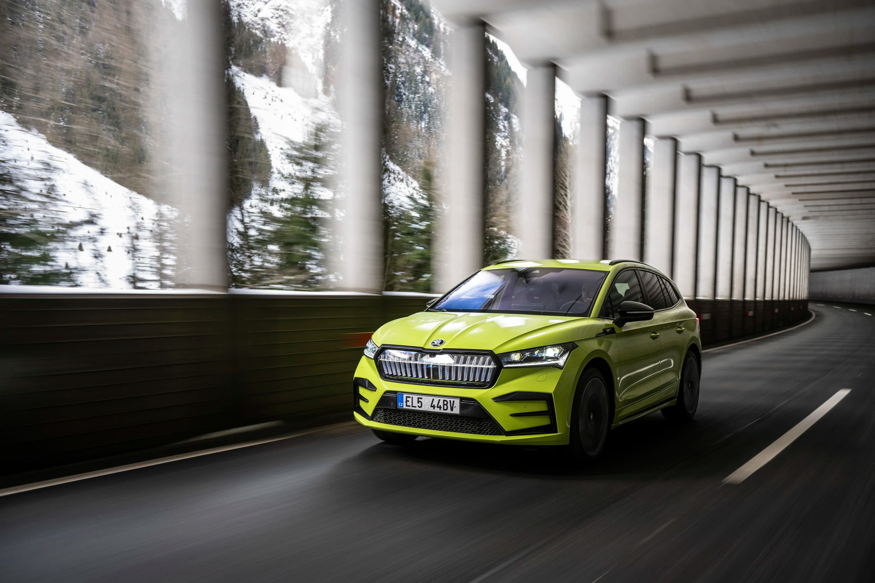 SKODA ENYAQ RS (GEN2) photo