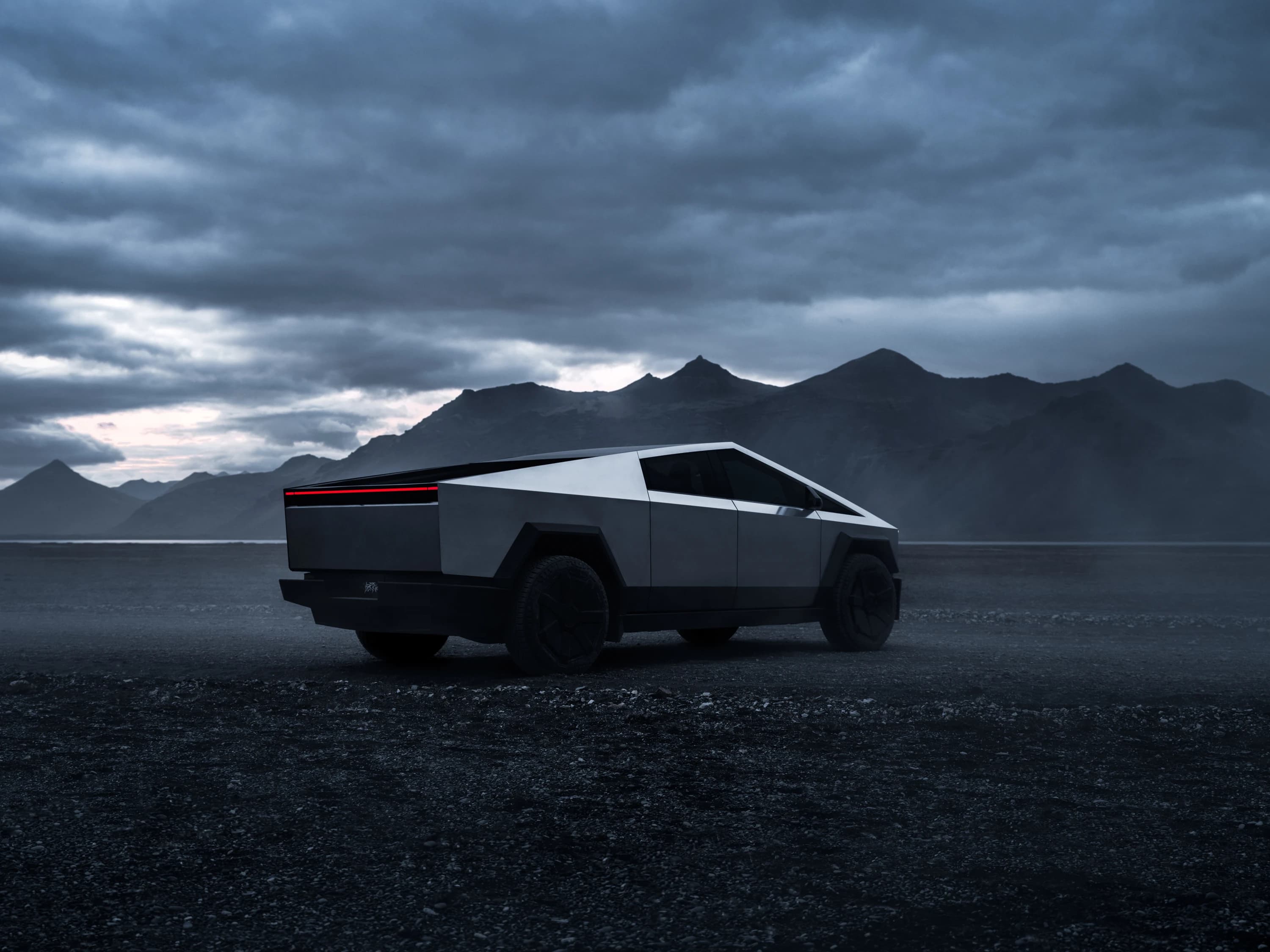Tesla Cybertruck Cyberbeast photo