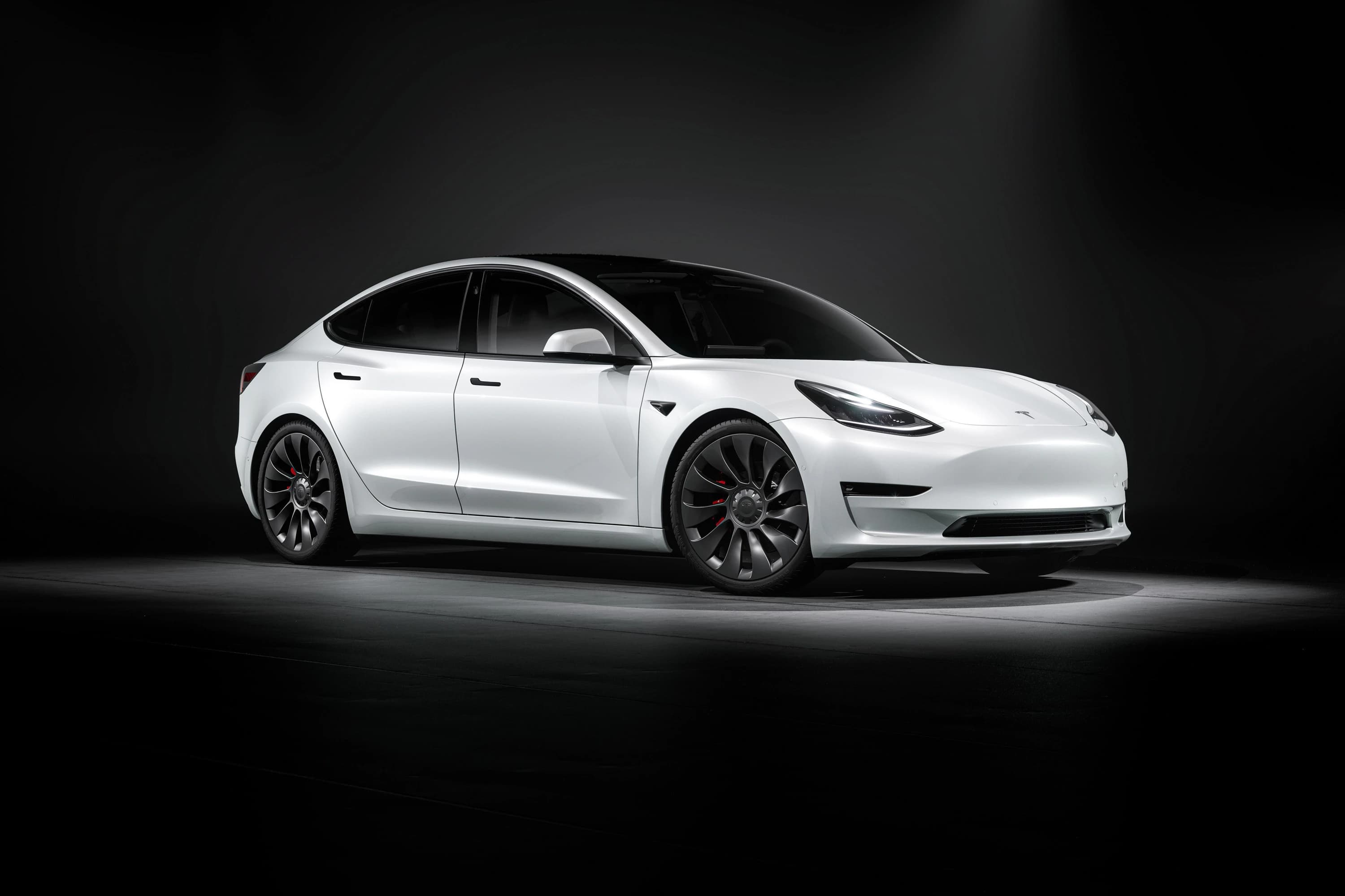 Tesla Model 3 photo