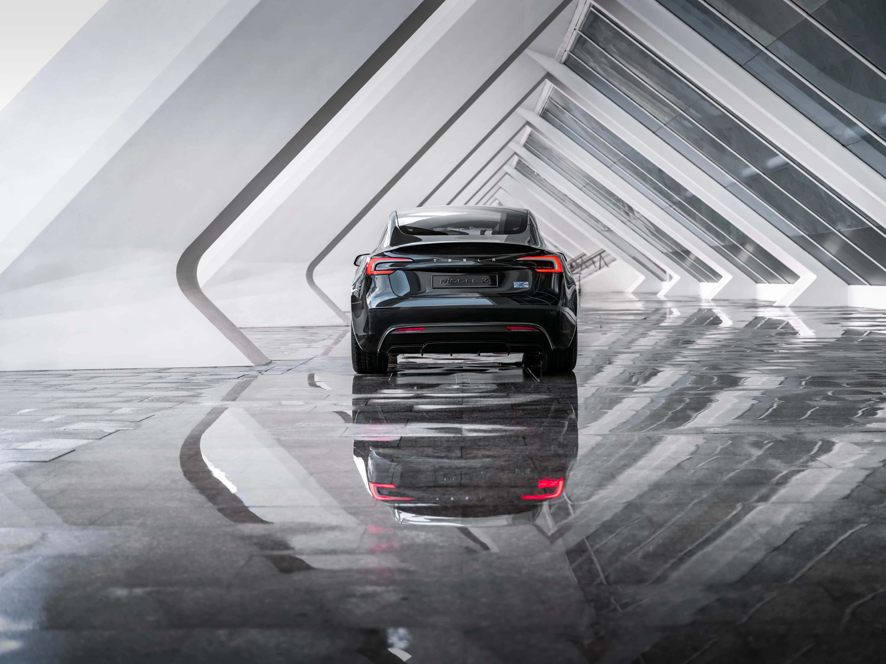 Tesla Model 3 Performance photo