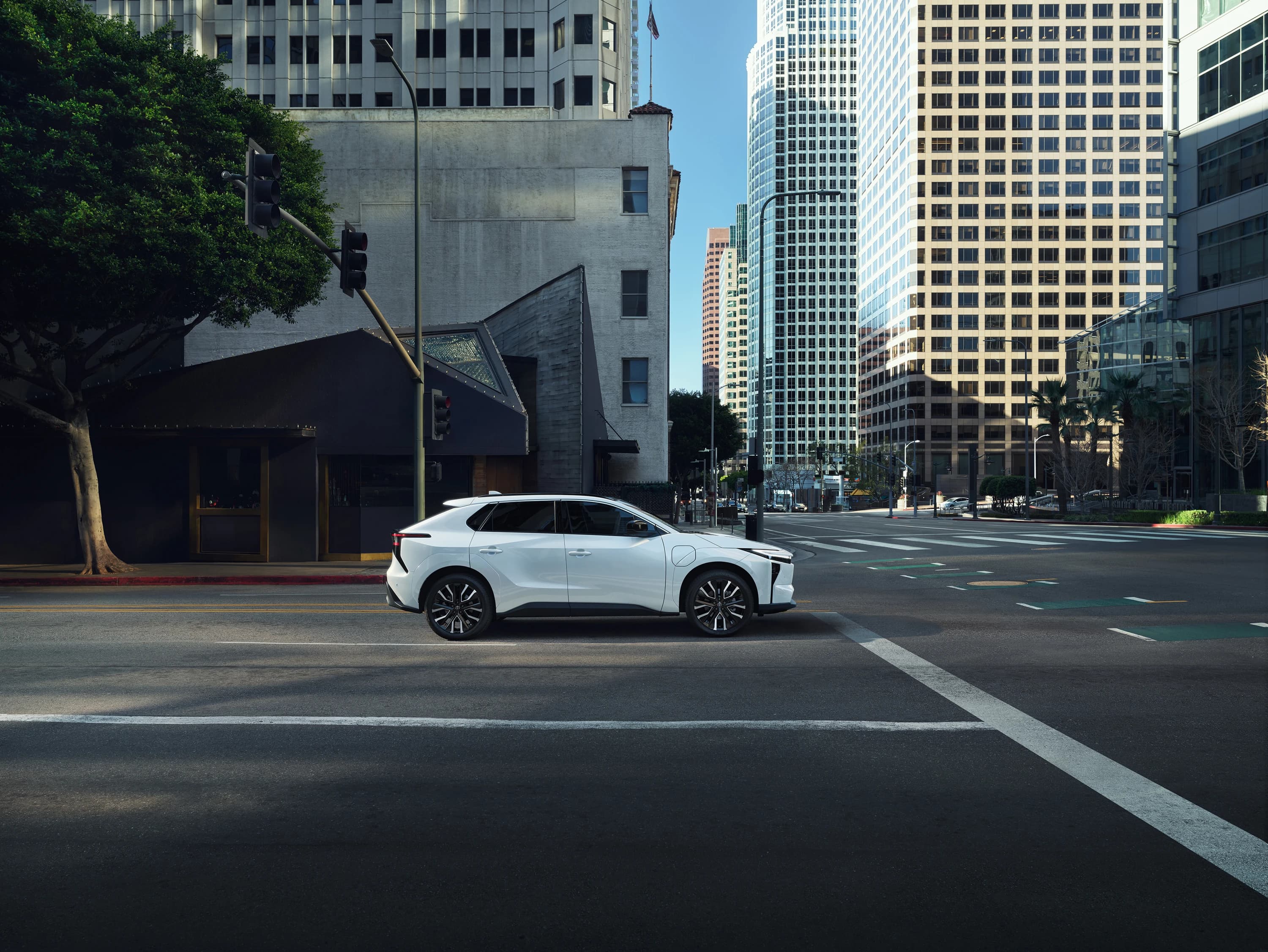 Toyota bZ AWD photo
