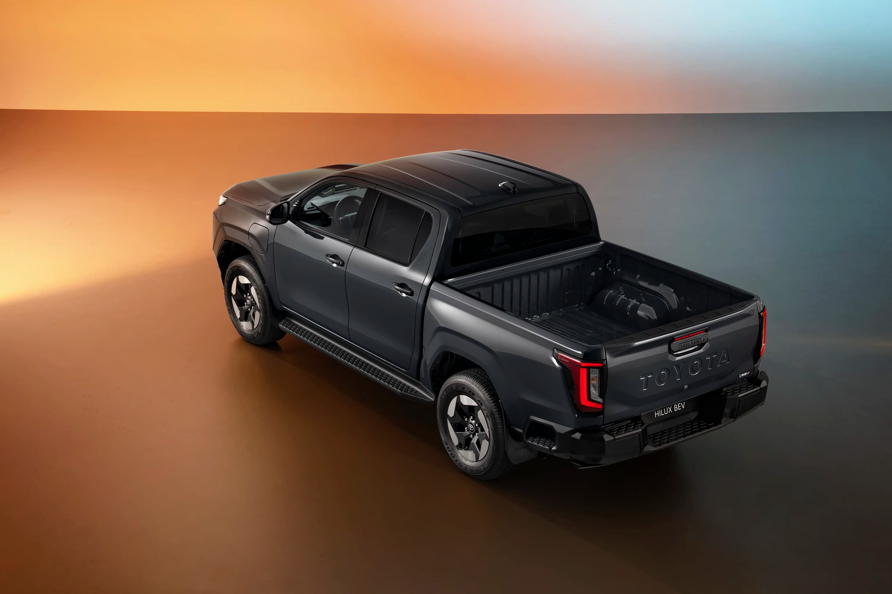 Toyota Hilux BEV photo