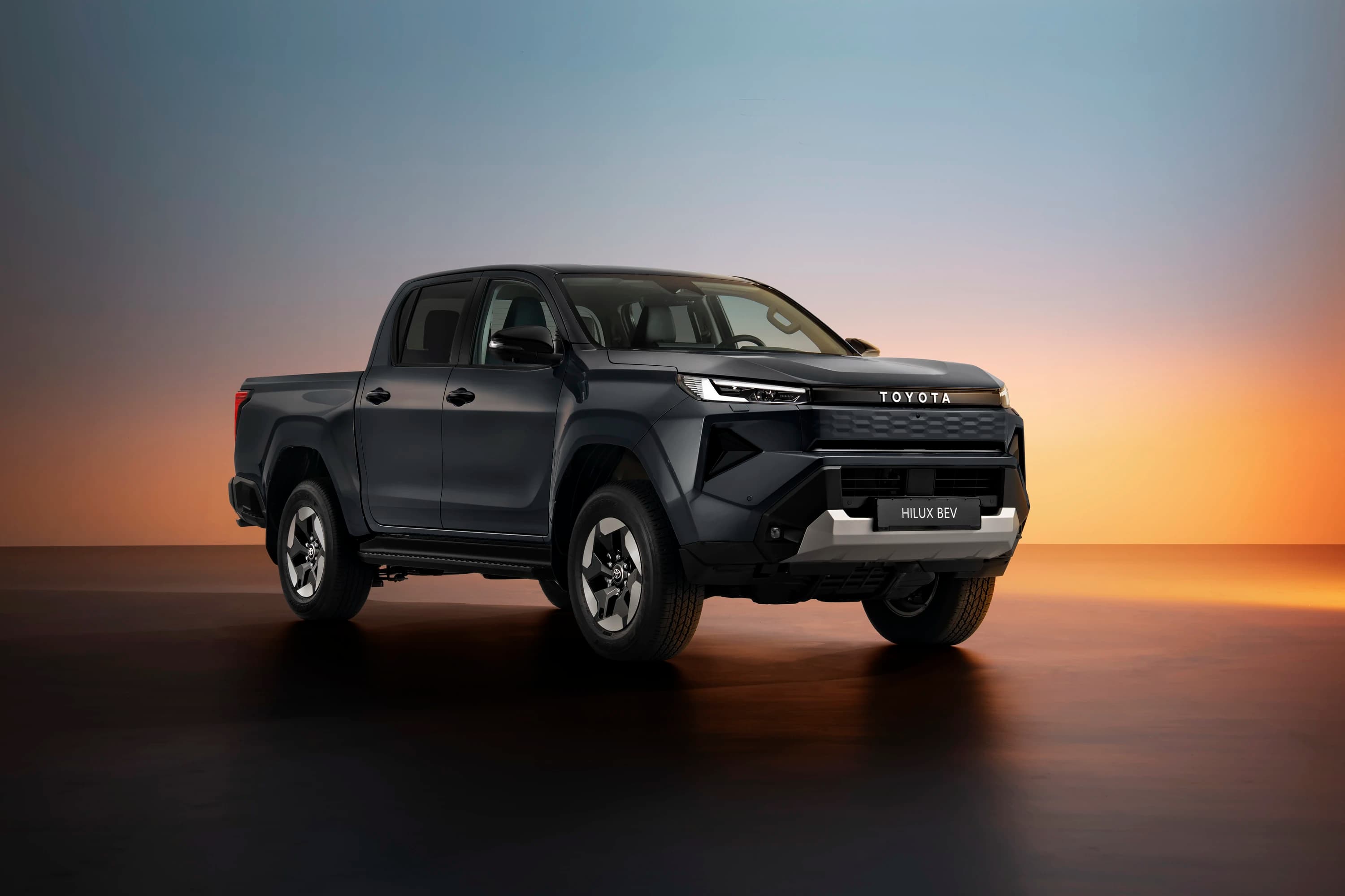 Toyota Hilux BEV photo