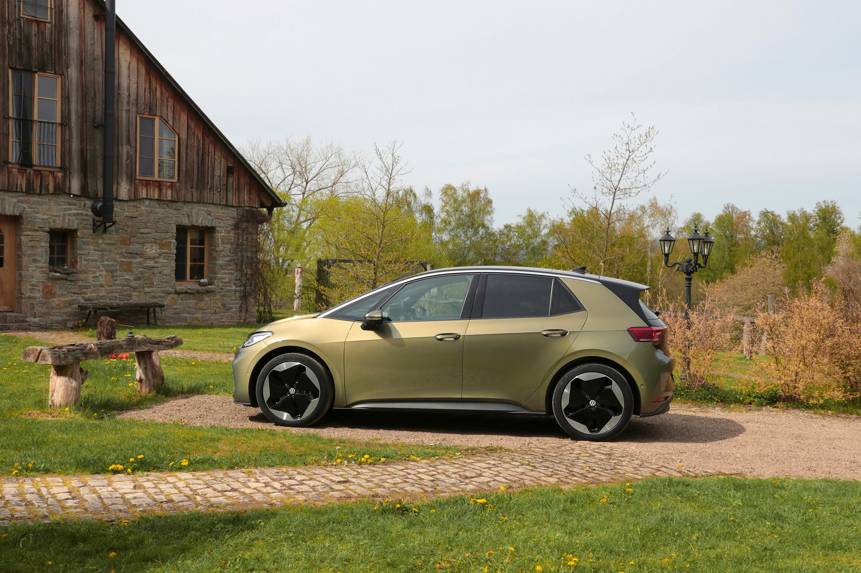Volkswagen ID.3 Pro S photo