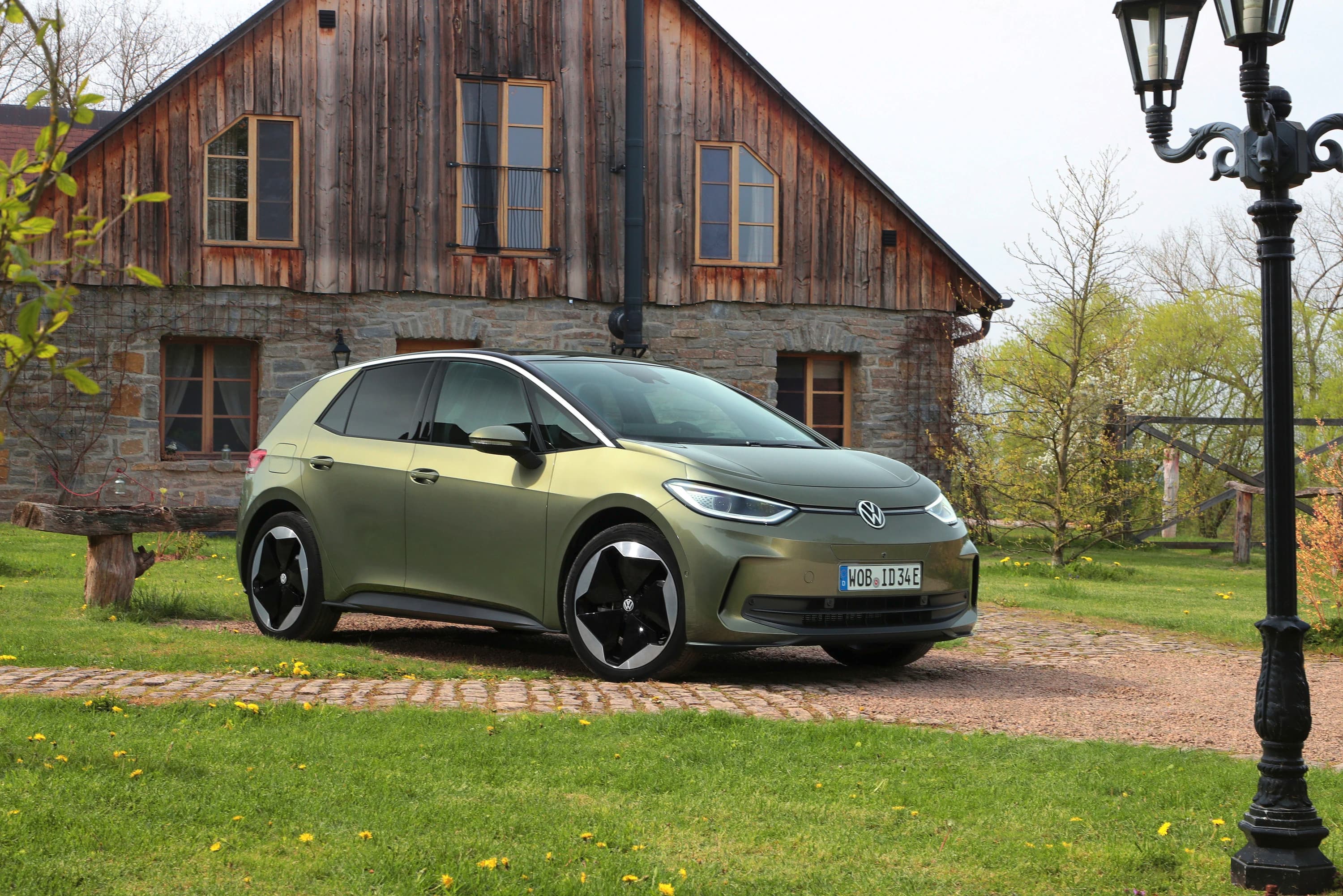 Volkswagen ID.3 Pure photo