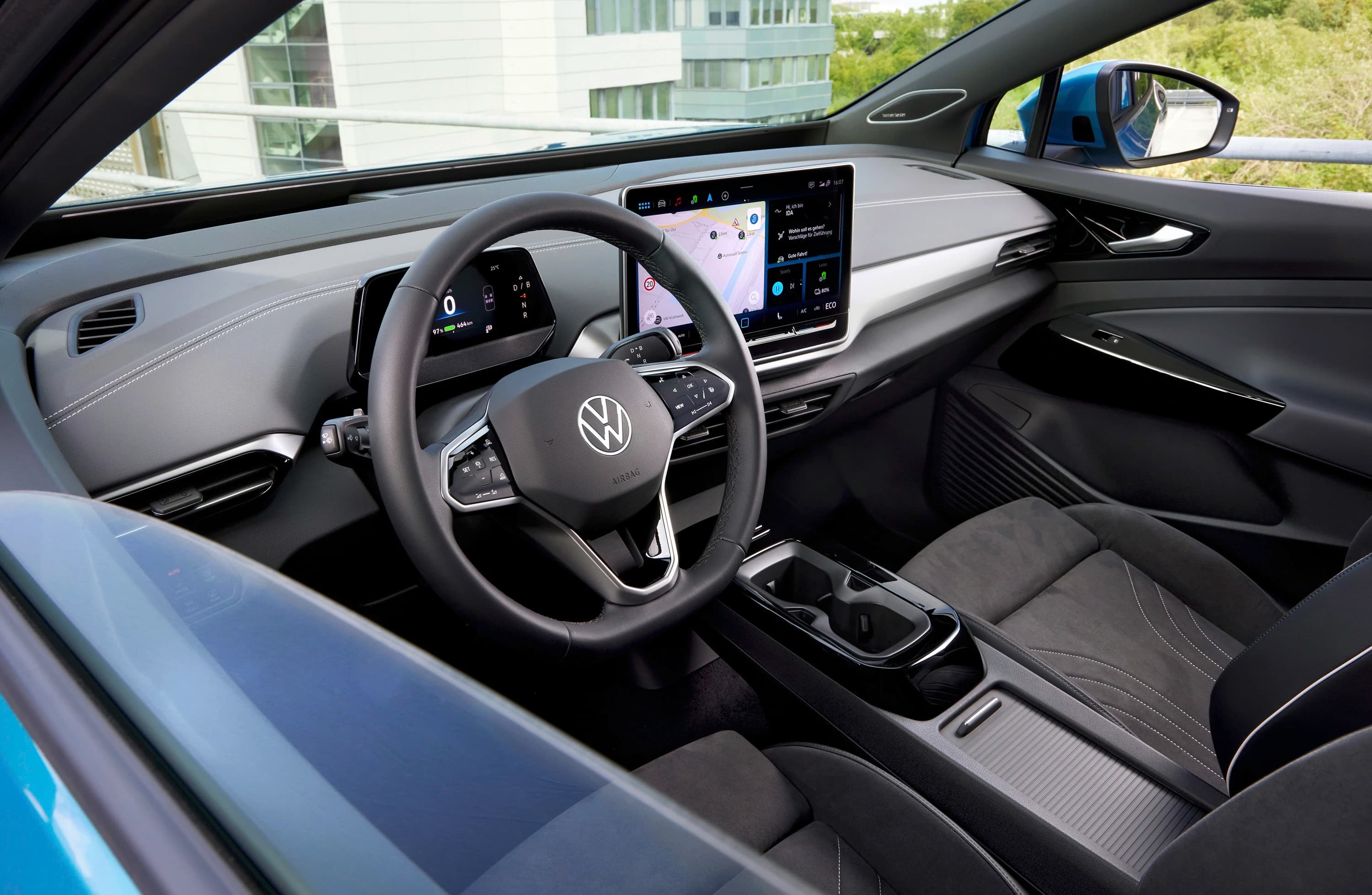 Volkswagen ID.4 Pure photo