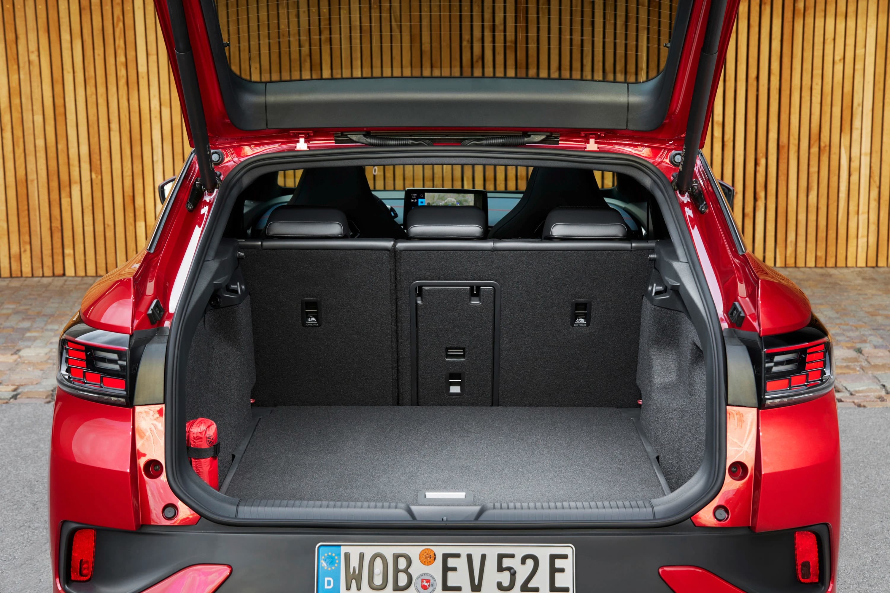 Volkswagen ID.5 GTX 4MOTION (GEN1) photo