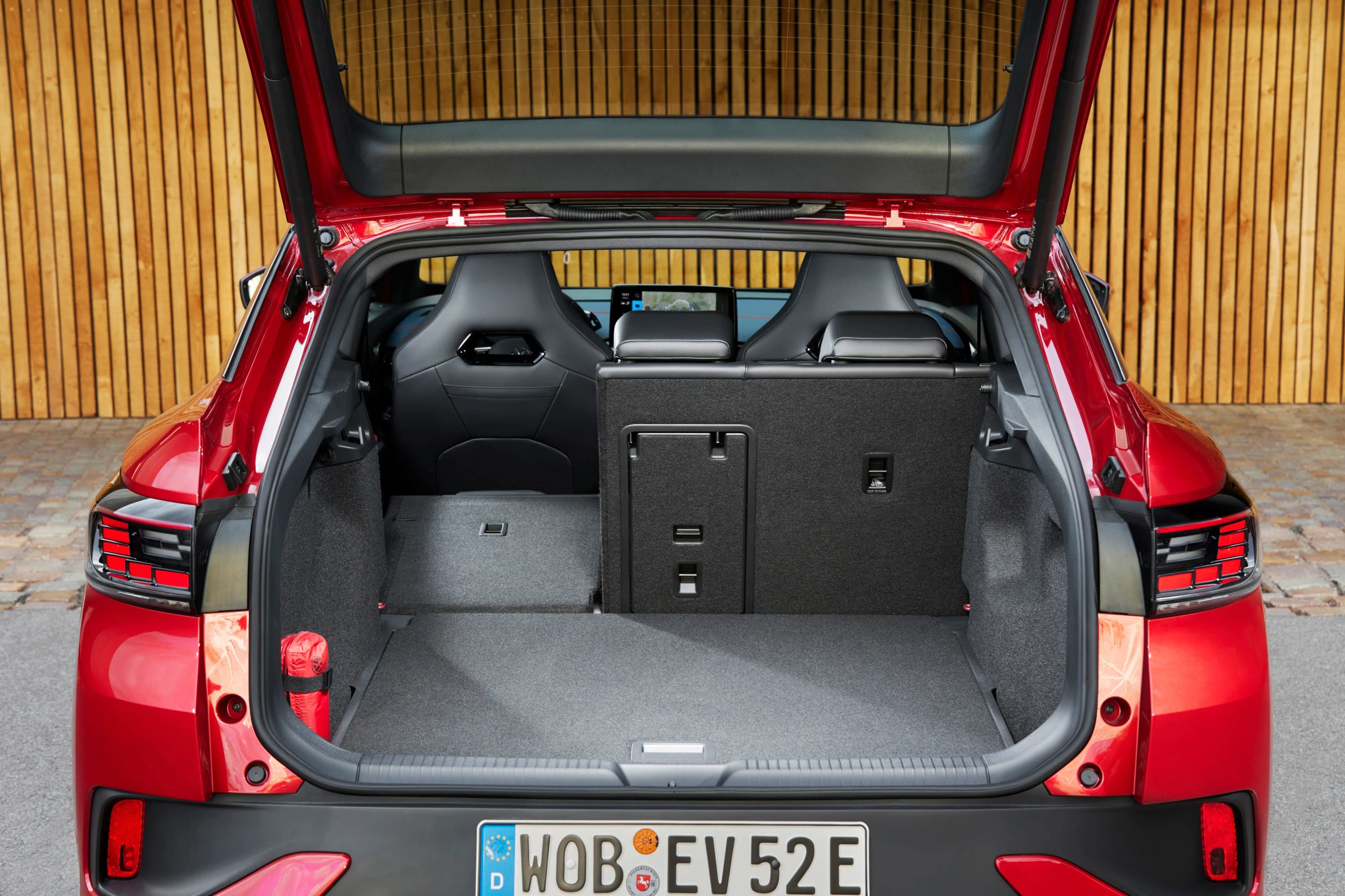 Volkswagen ID.5 GTX 4MOTION (GEN1) photo